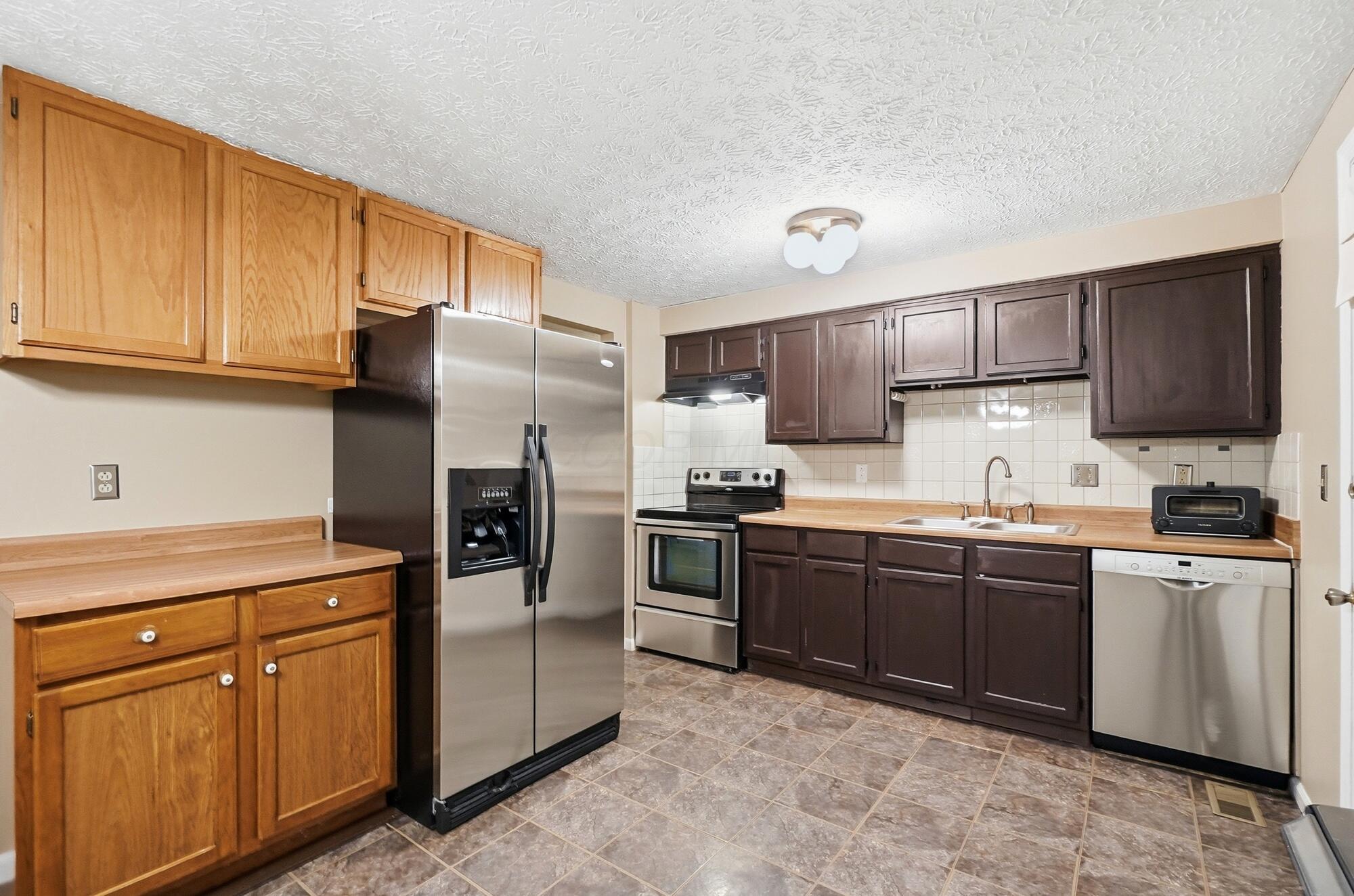 3320 Parksley Court
