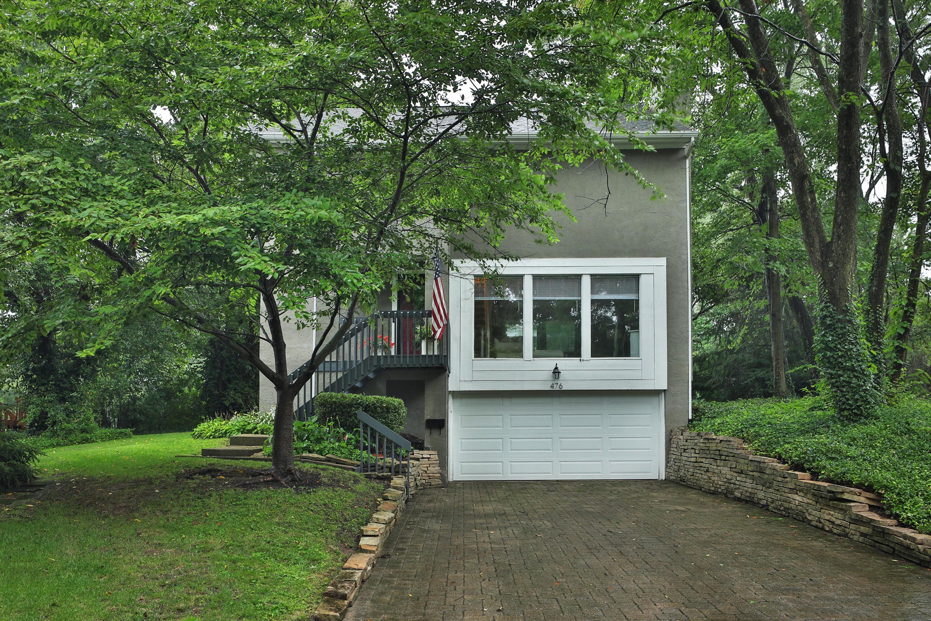 476 Cherry Ravine Court