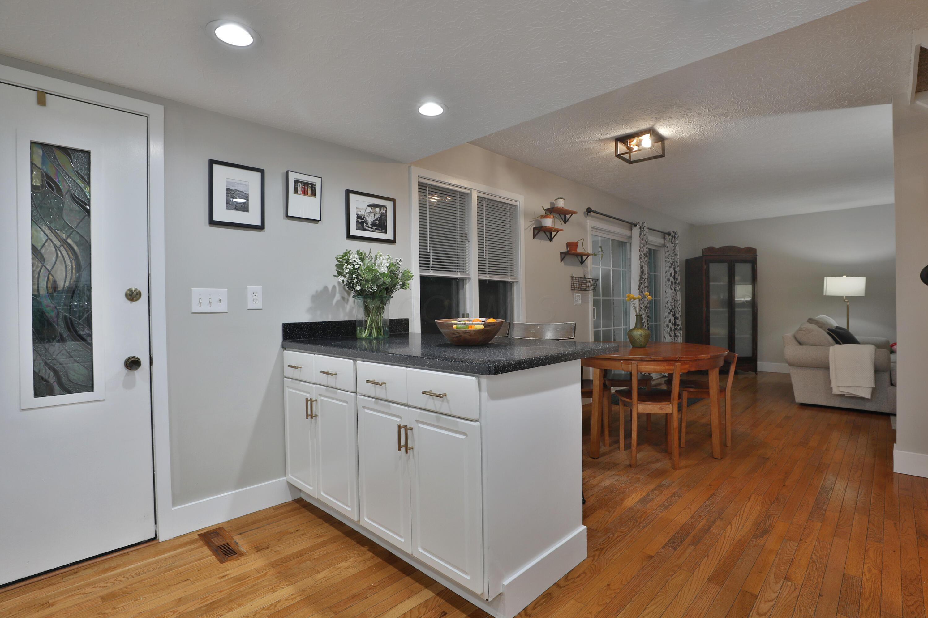 476 Cherry Ravine Court