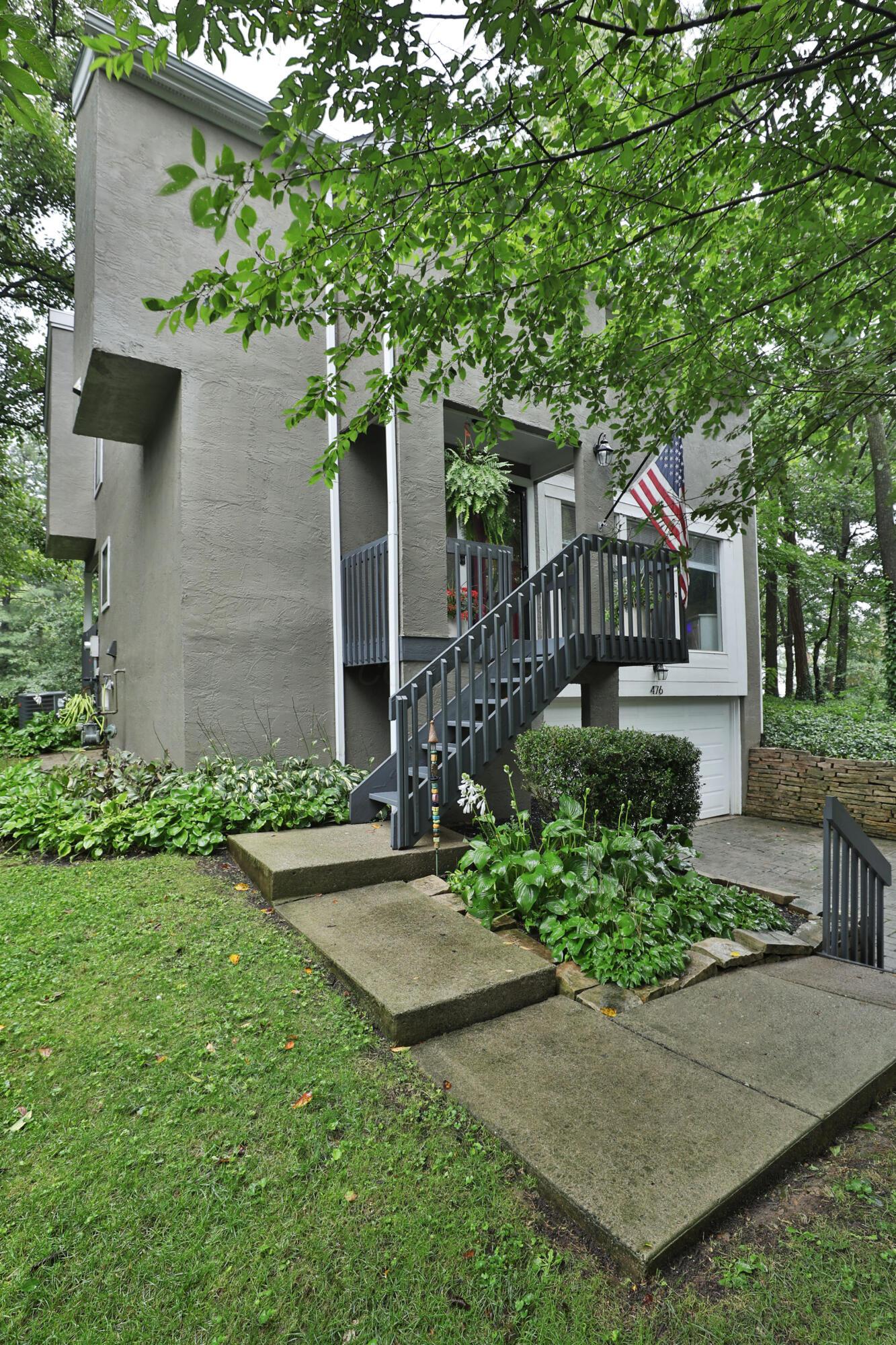 476 Cherry Ravine Court