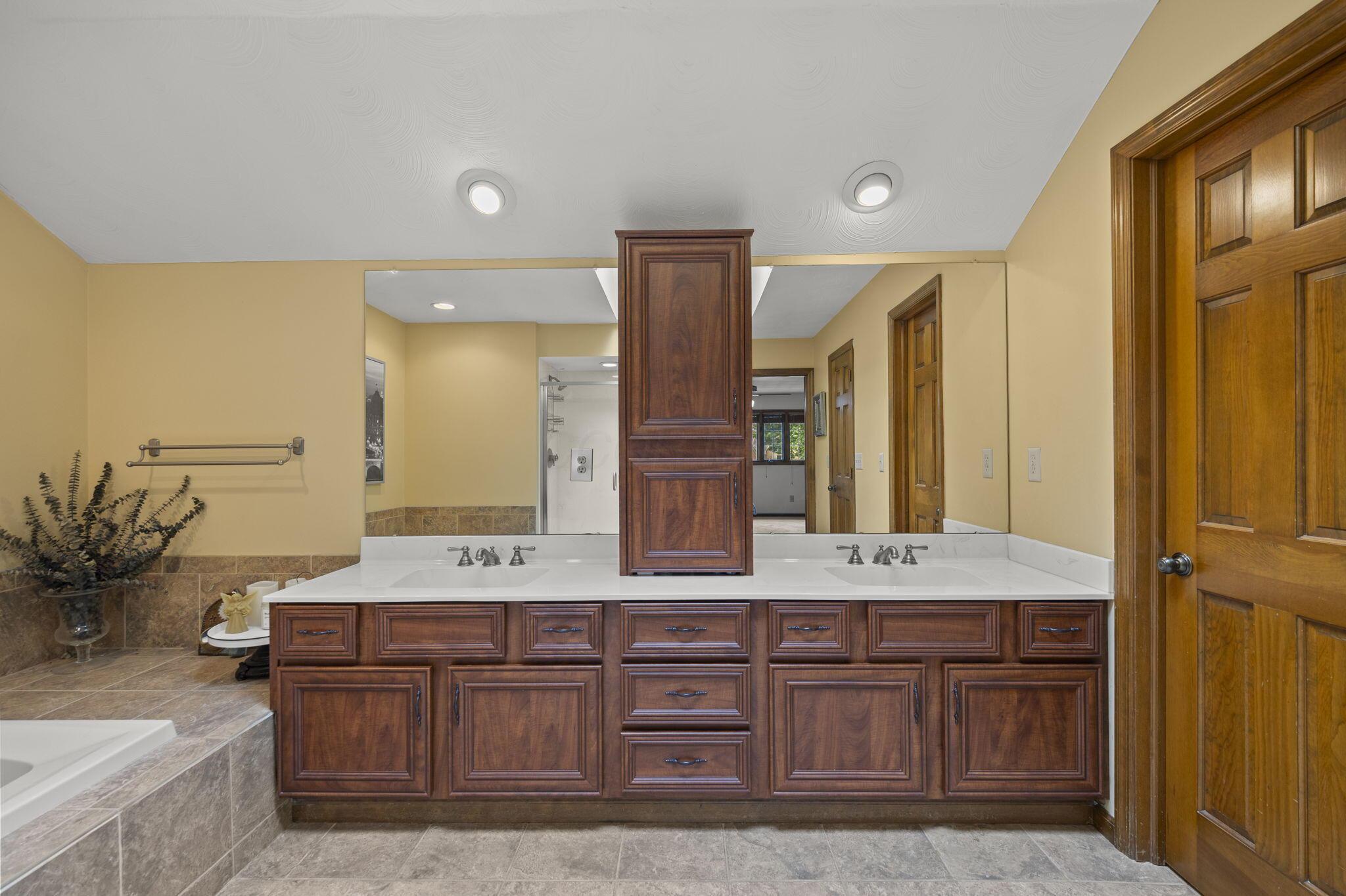 1235 Crooked Tree Court