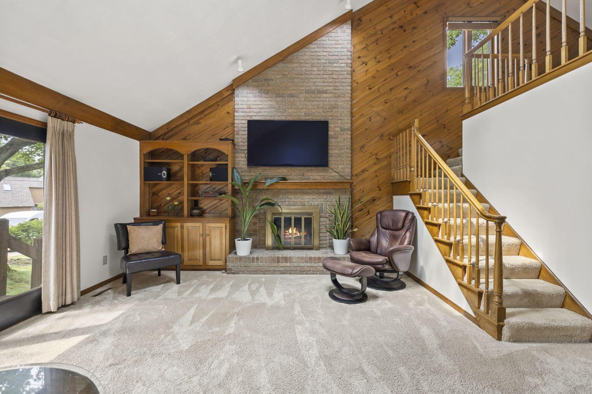 1235 Crooked Tree Court