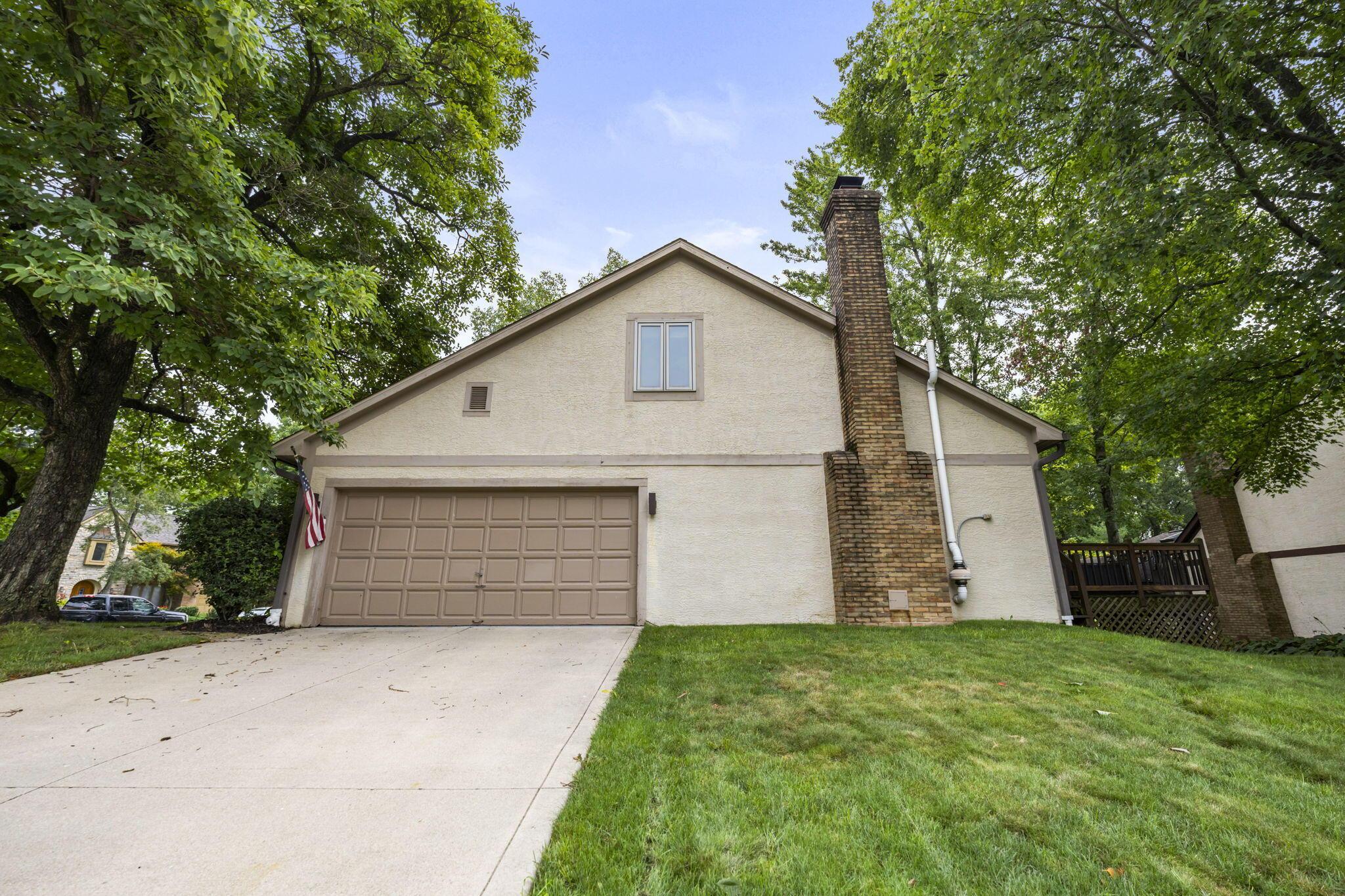1235 Crooked Tree Court