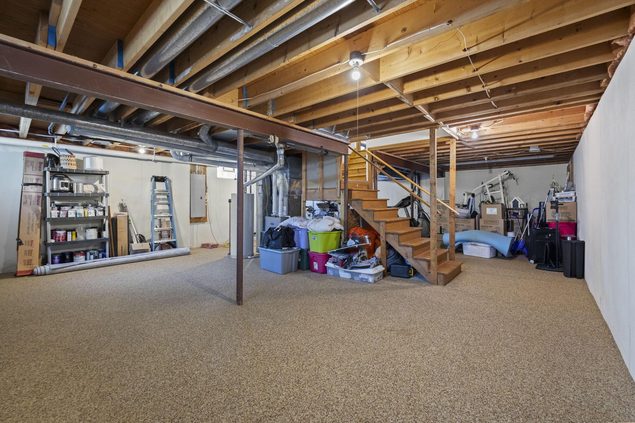 1235 Crooked Tree Court
