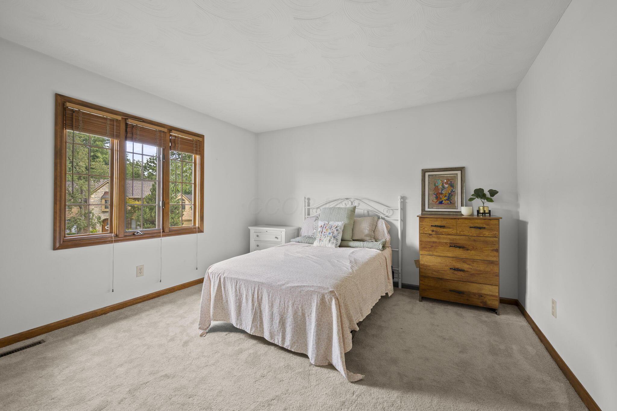1235 Crooked Tree Court