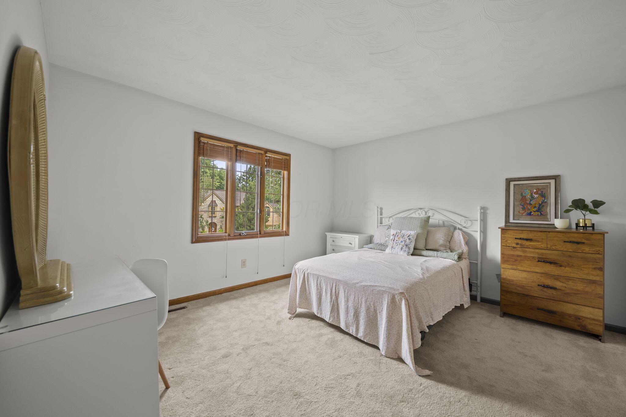 1235 Crooked Tree Court