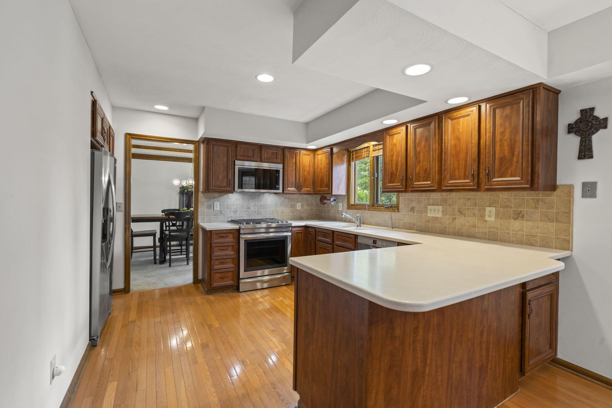 1235 Crooked Tree Court