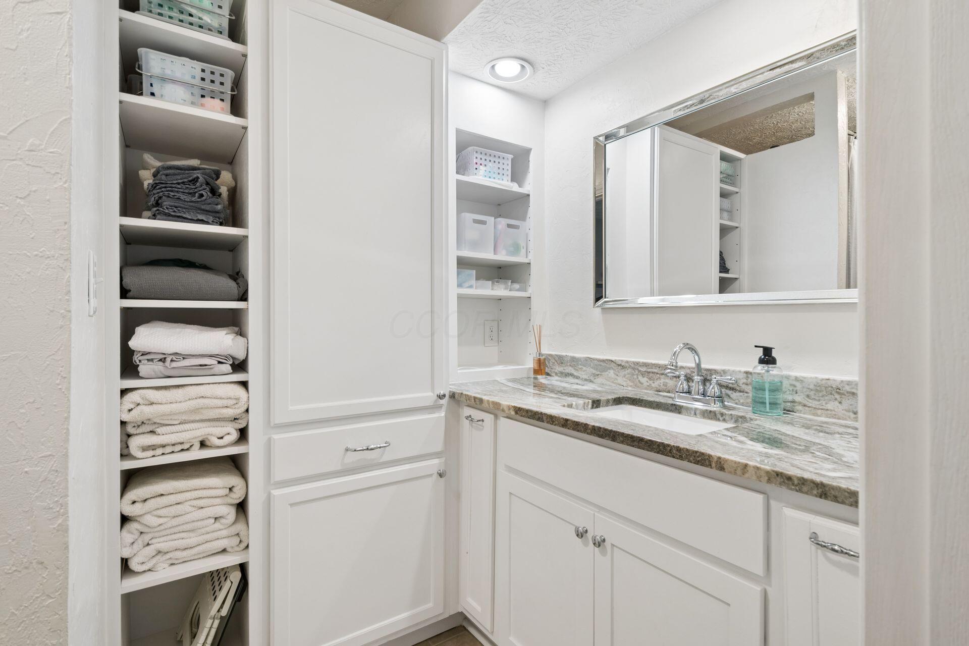 4352 Plymouth Rock Court