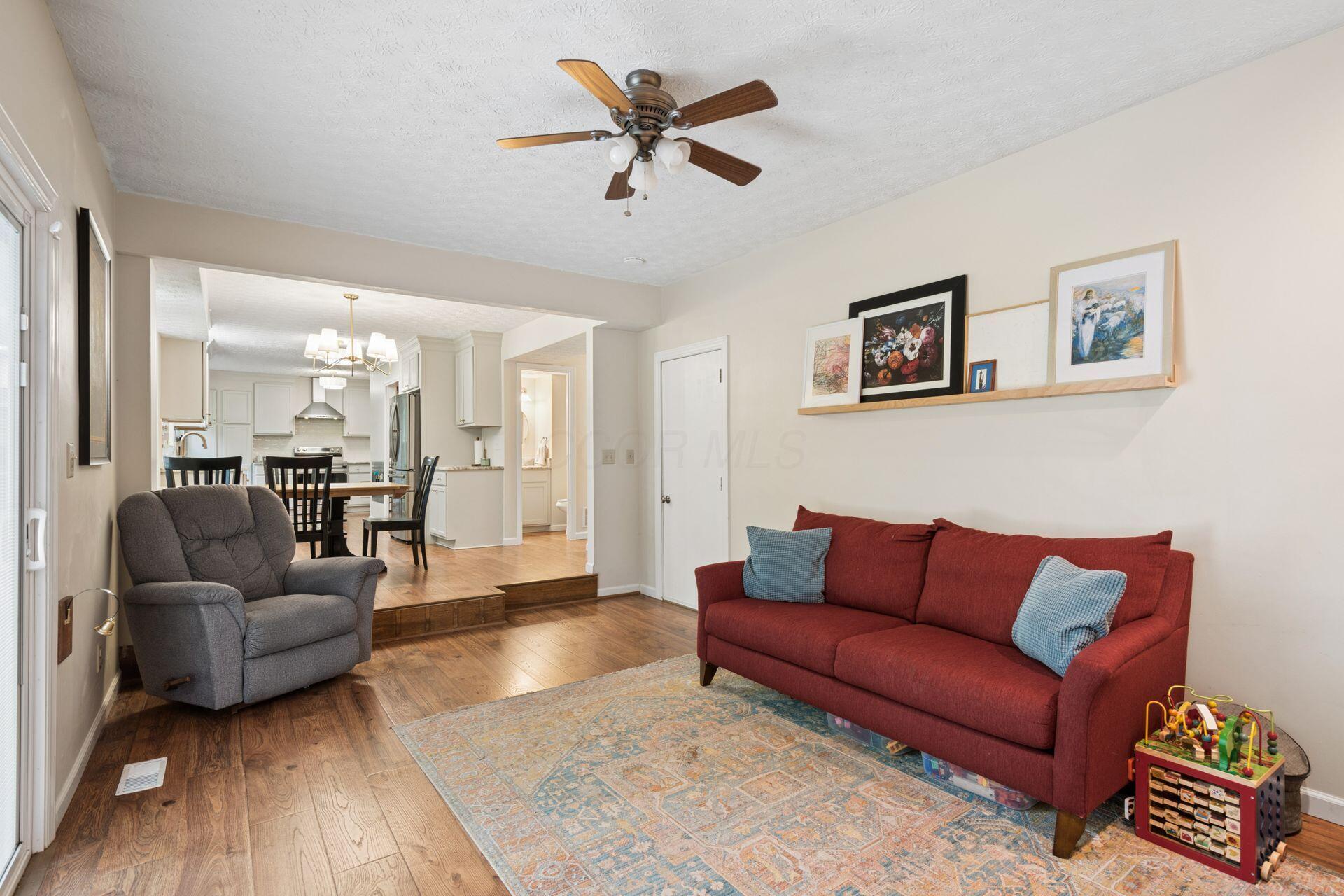 4352 Plymouth Rock Court