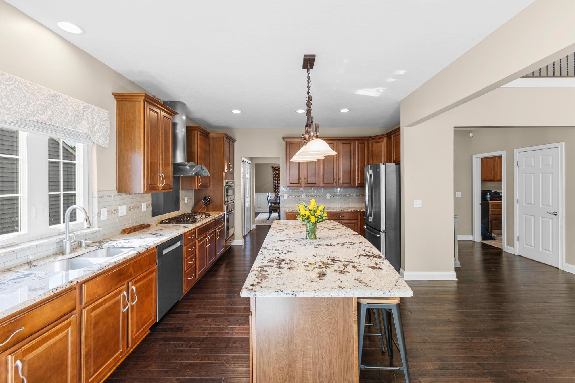 8275 Marwithe Place