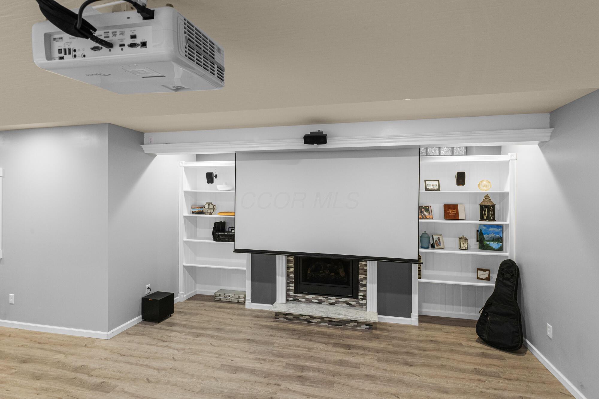 8275 Marwithe Place