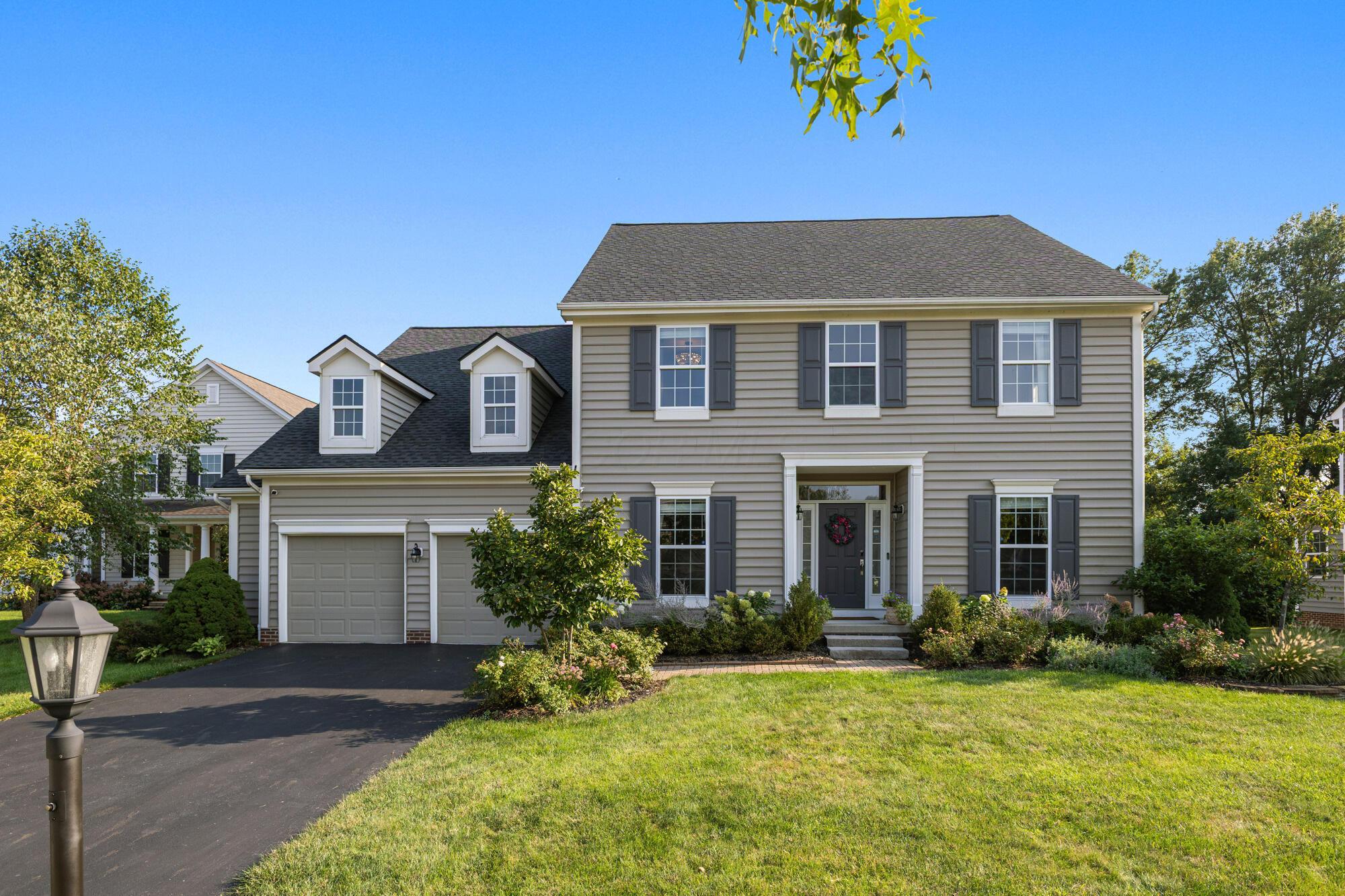 8275 Marwithe Place