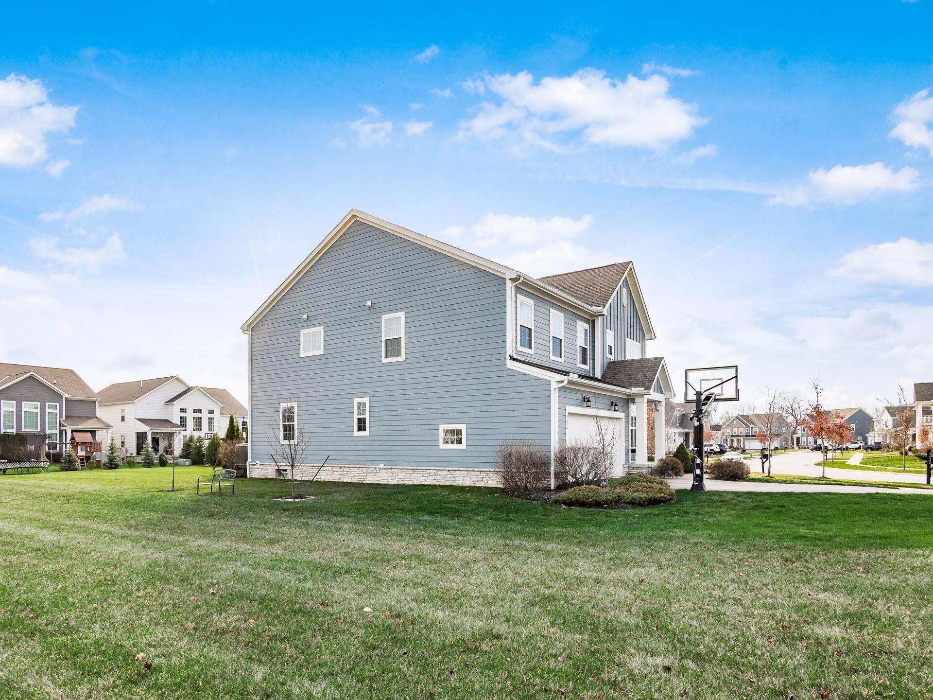 5622 Ballantrae Woods Drive