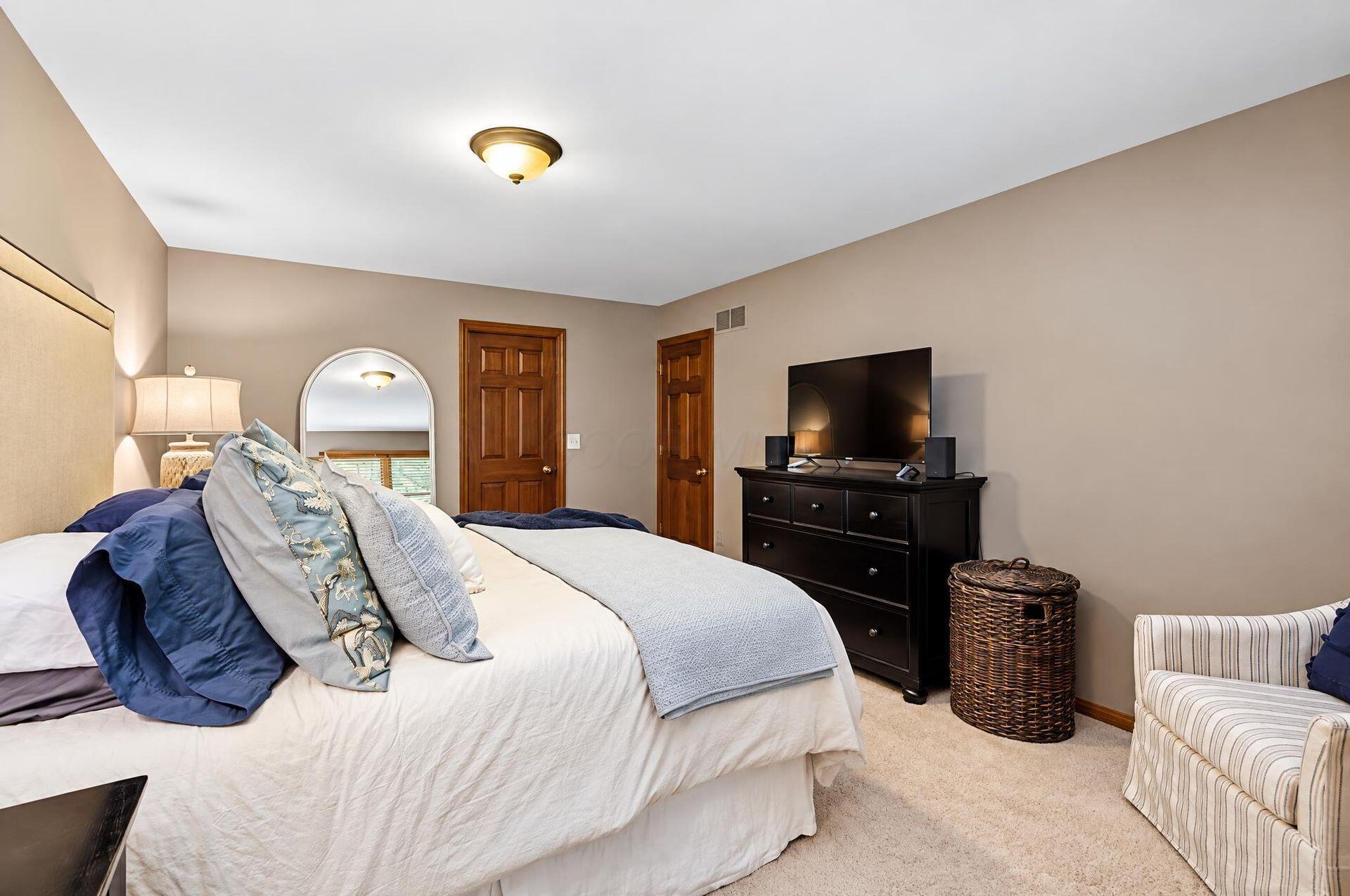 5678 Haddington Drive