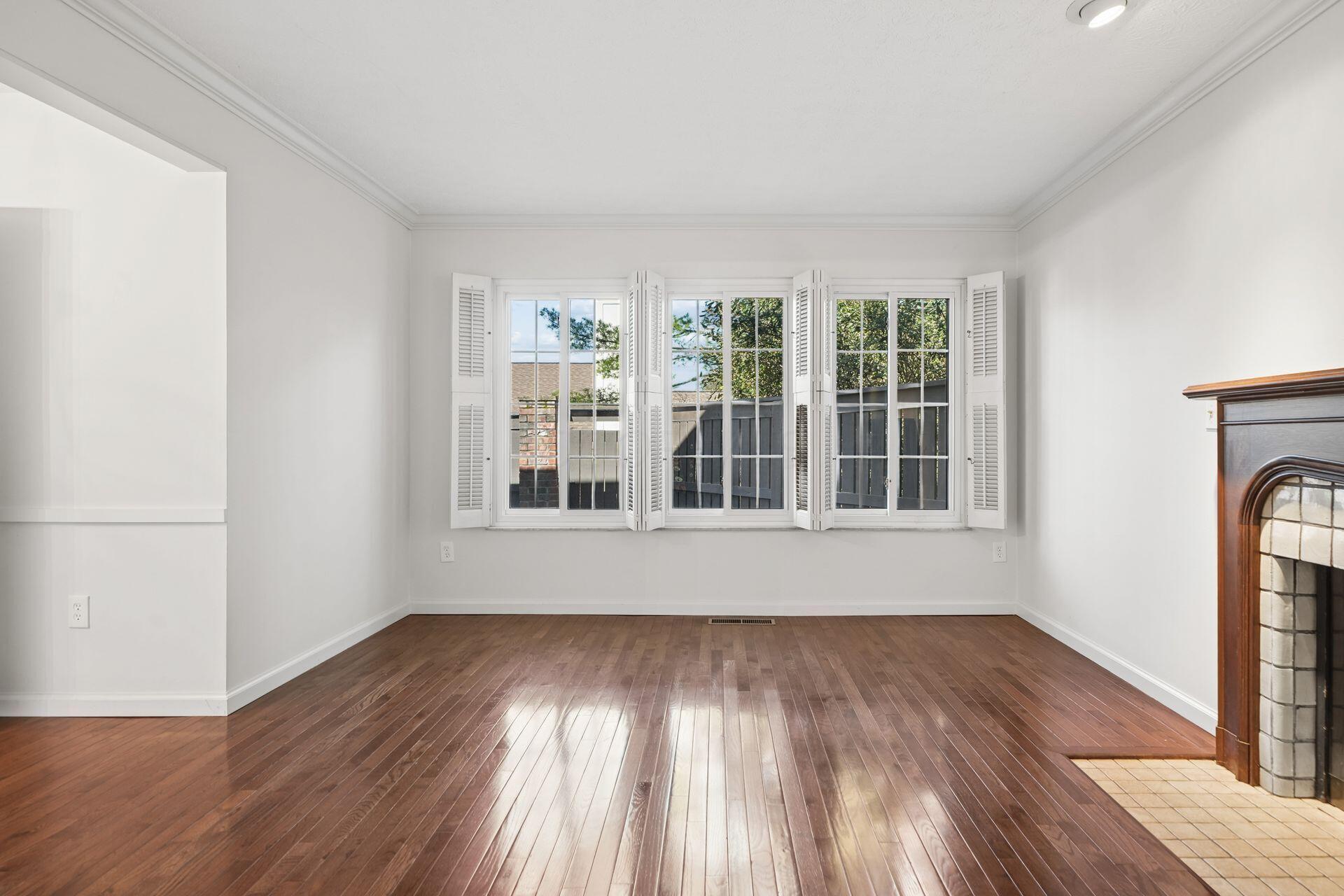 225 Saint Pierre Street
