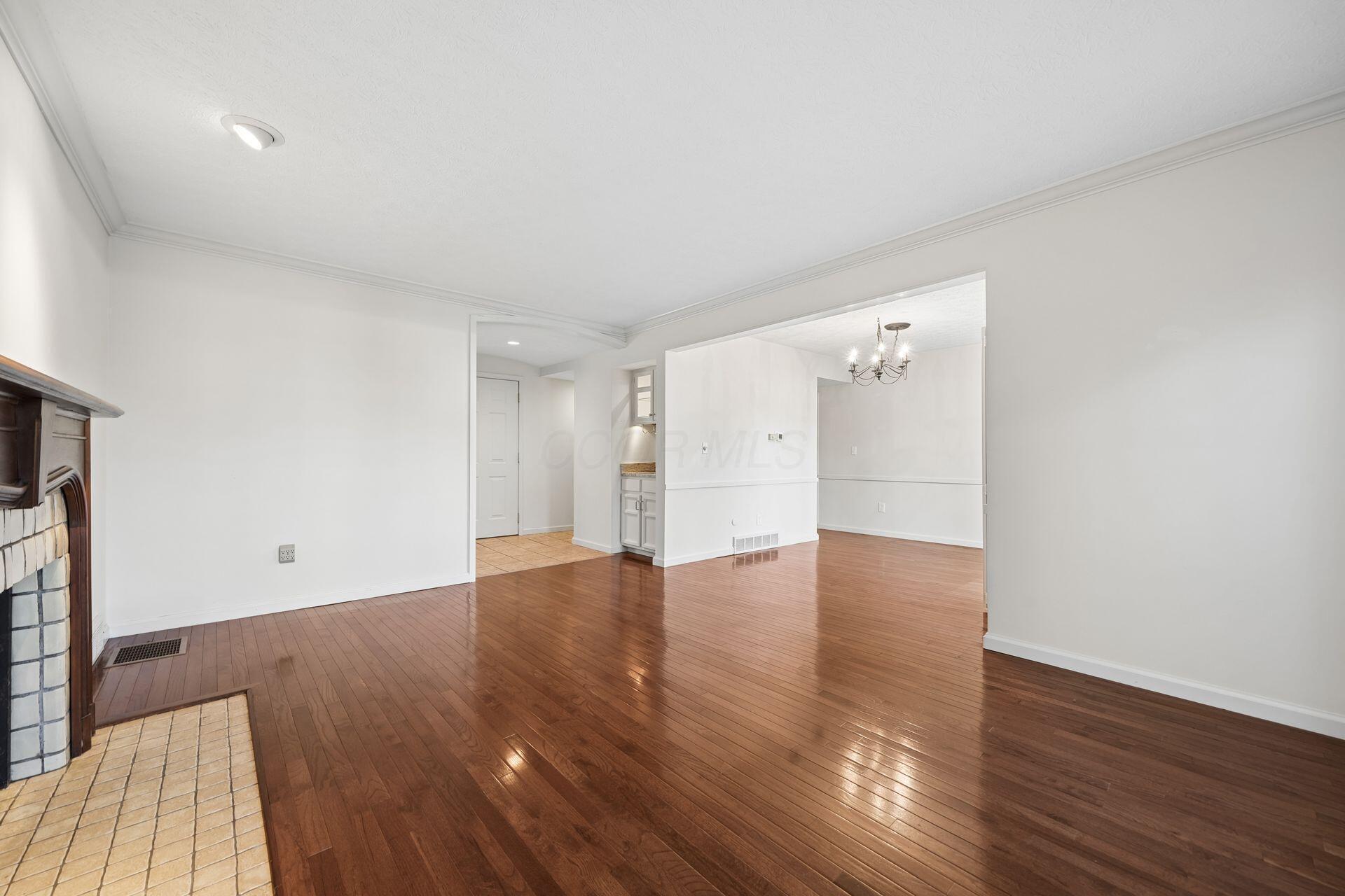 225 Saint Pierre Street