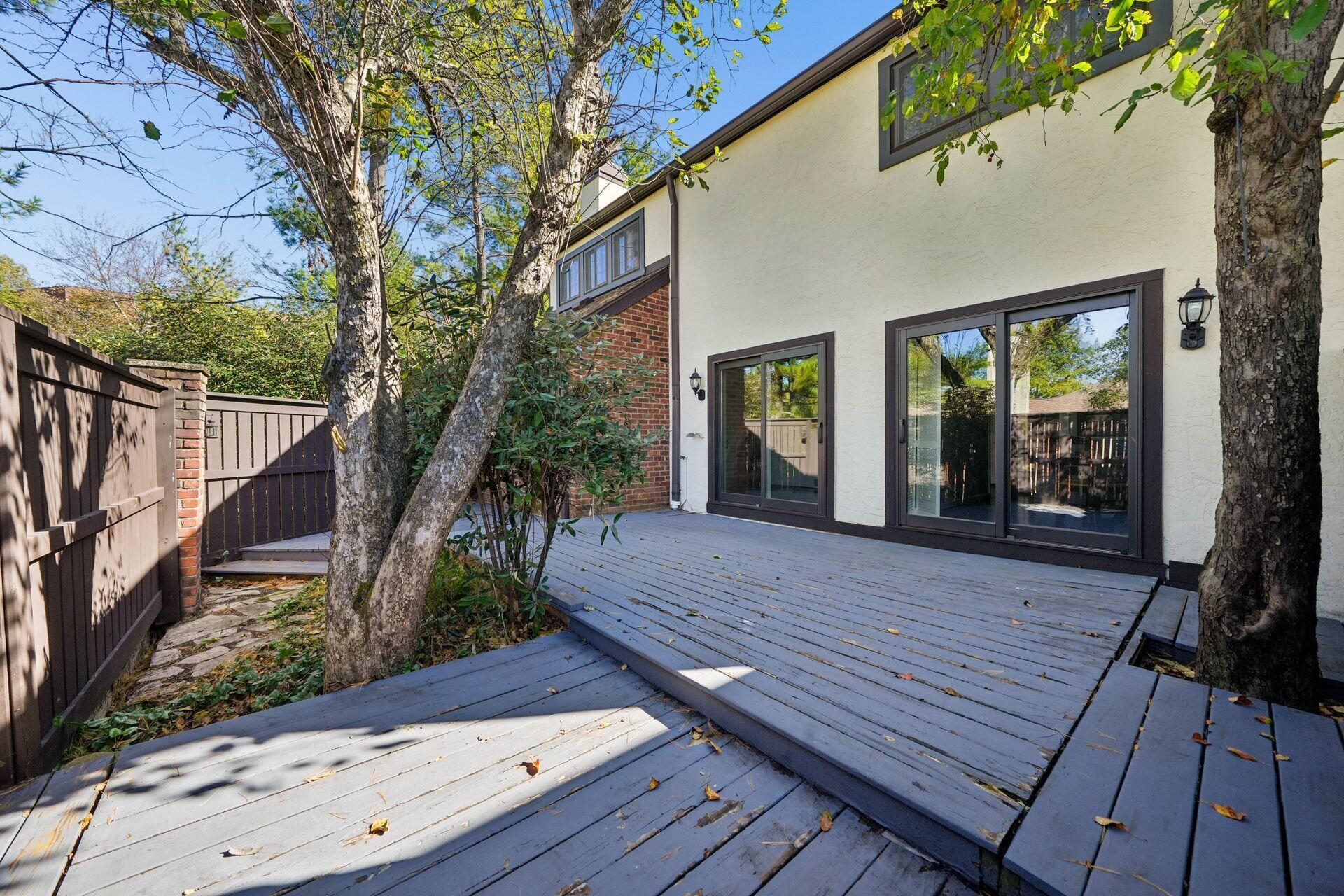 225 Saint Pierre Street
