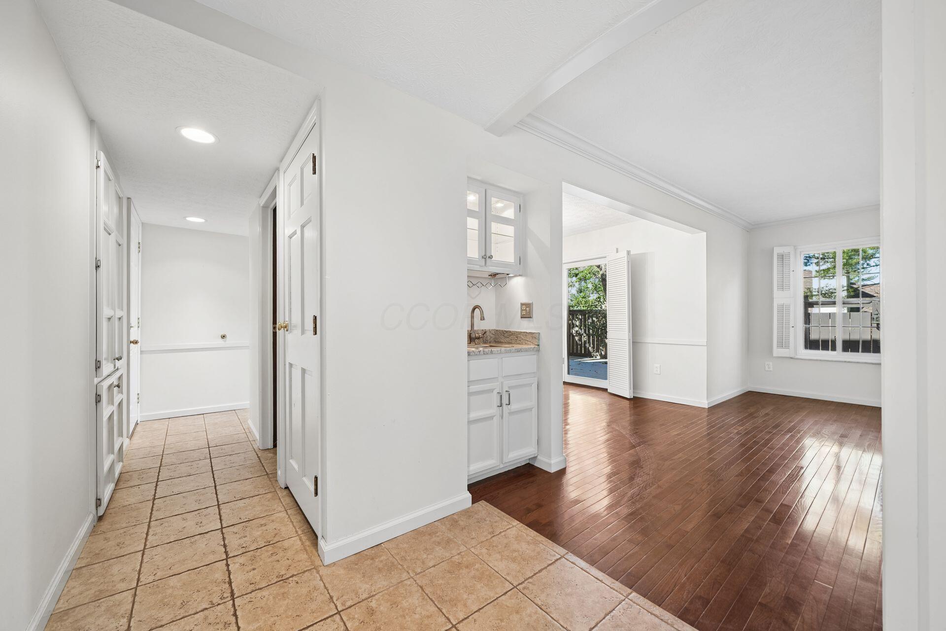 225 Saint Pierre Street