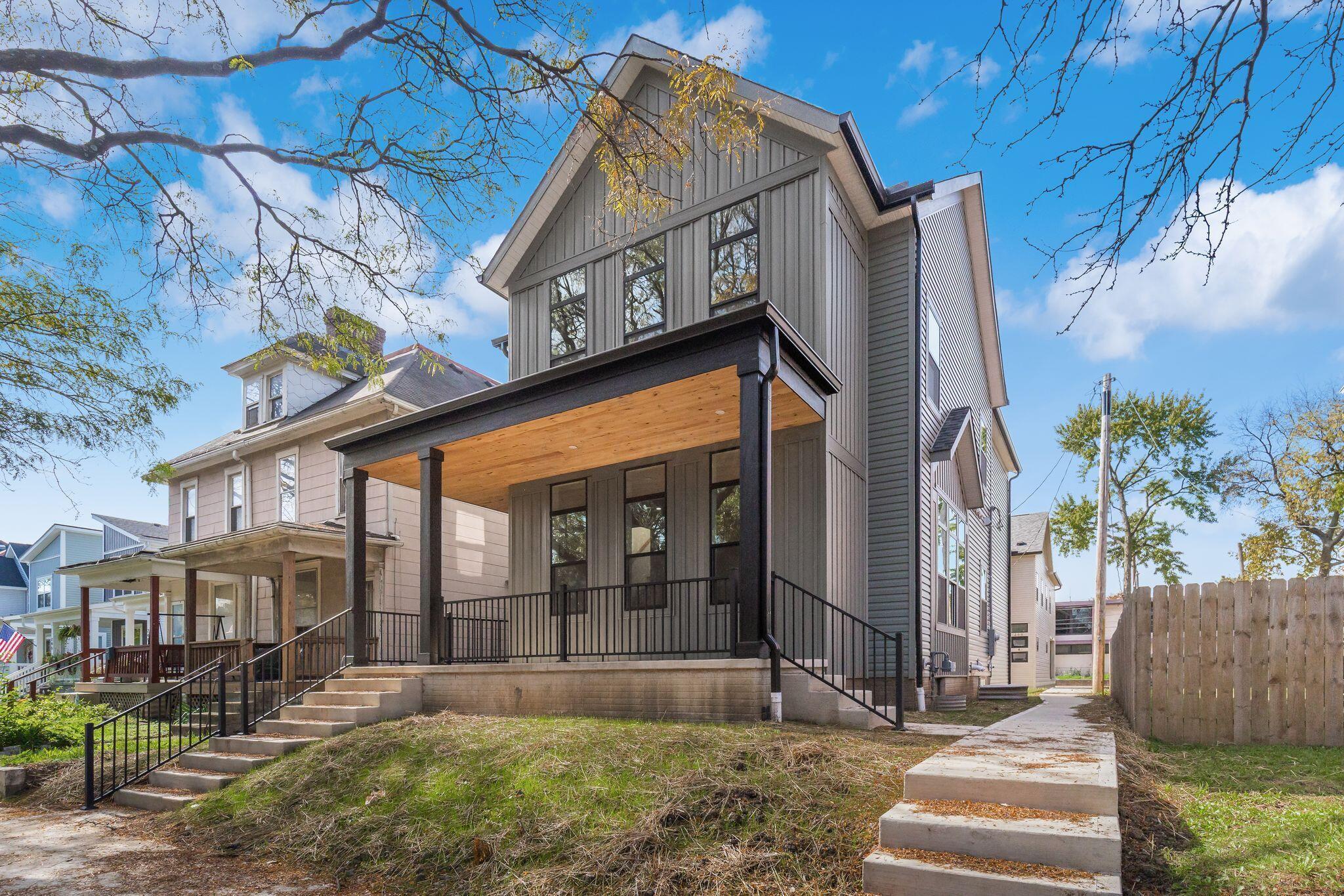 257 N Monroe Avenue