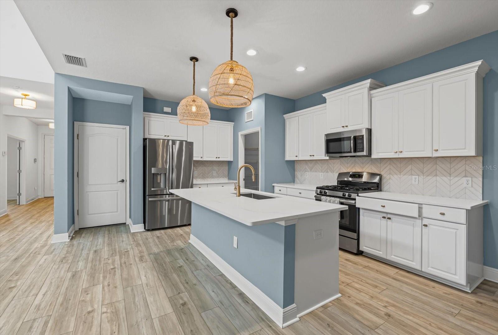 4457 SAGE GREEN TER