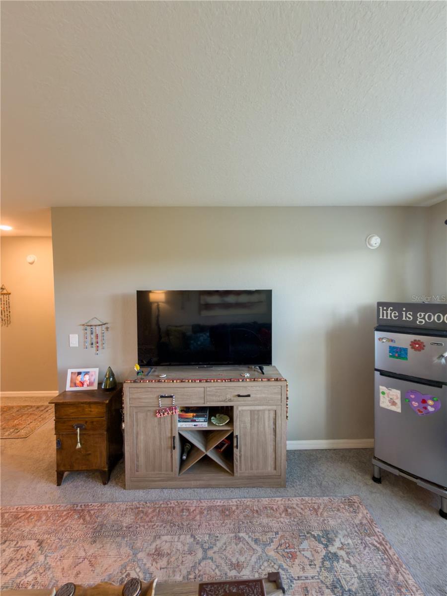 16113 67TH CT E