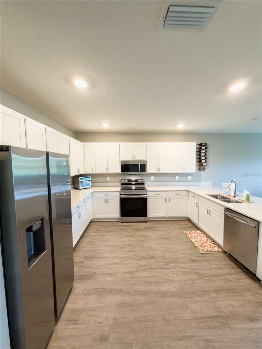 16113 67TH CT E