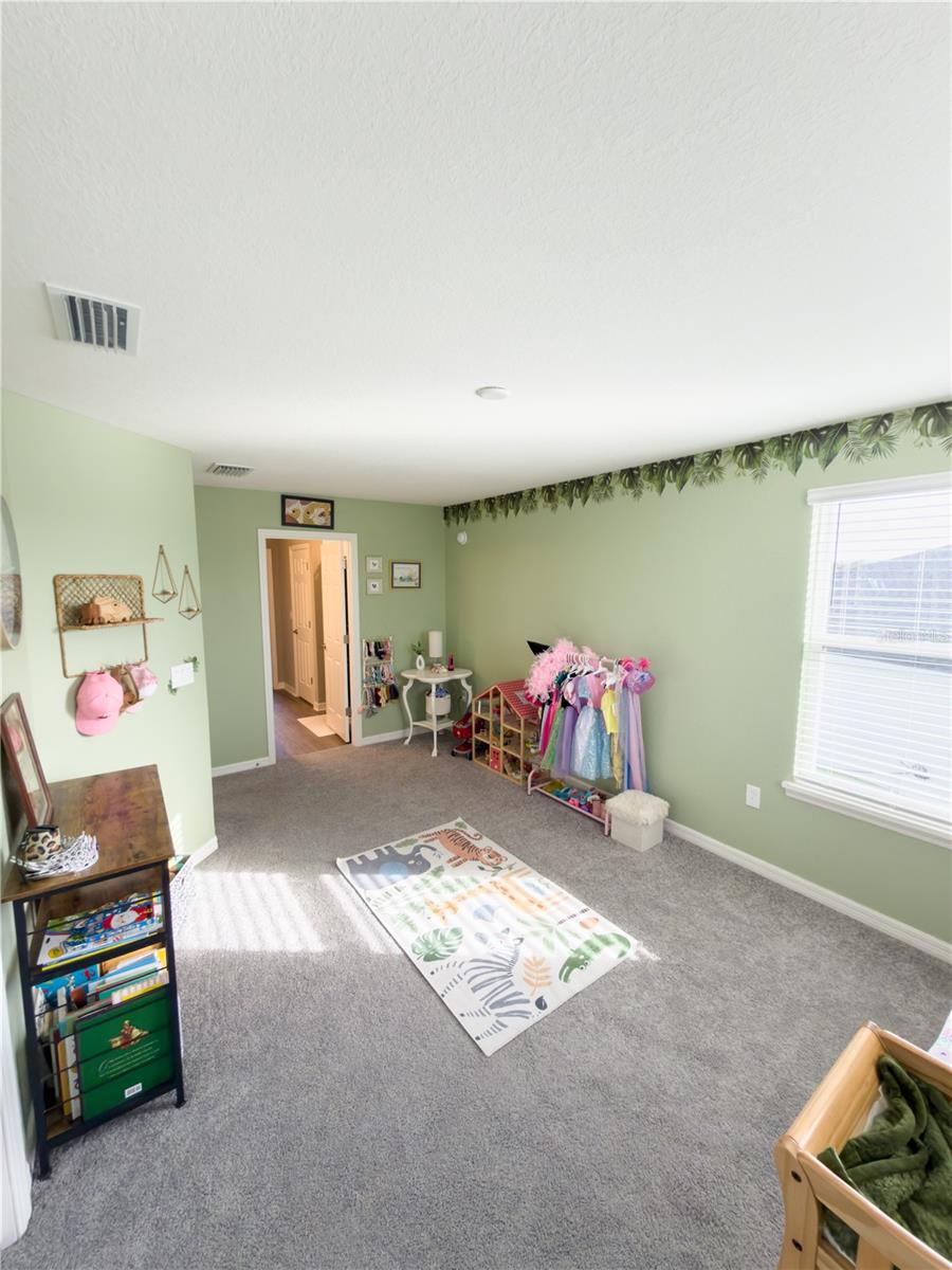 16113 67TH CT E