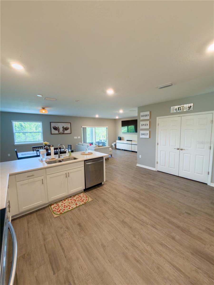16113 67TH CT E