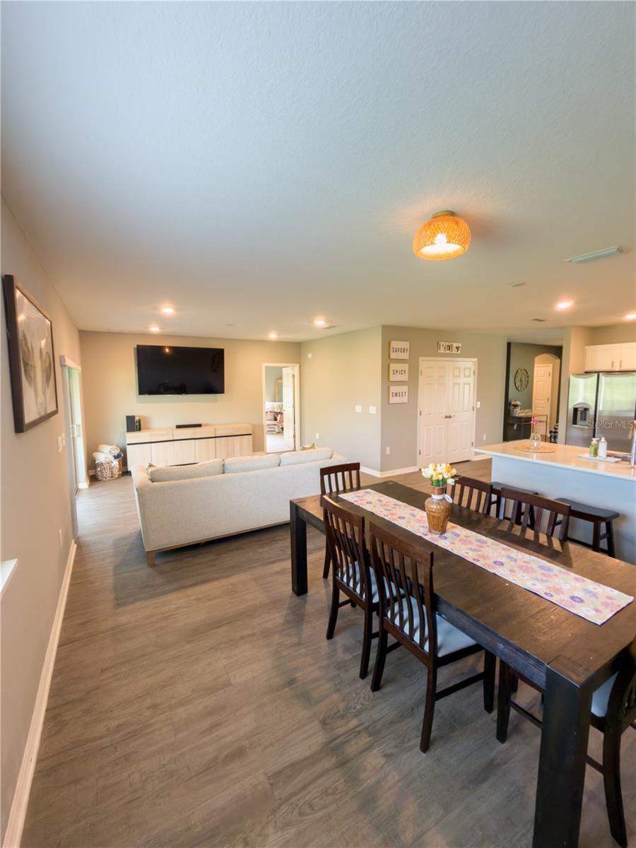 16113 67TH CT E