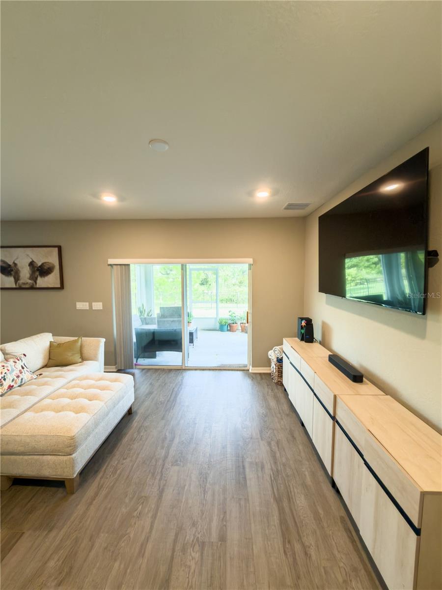 16113 67TH CT E