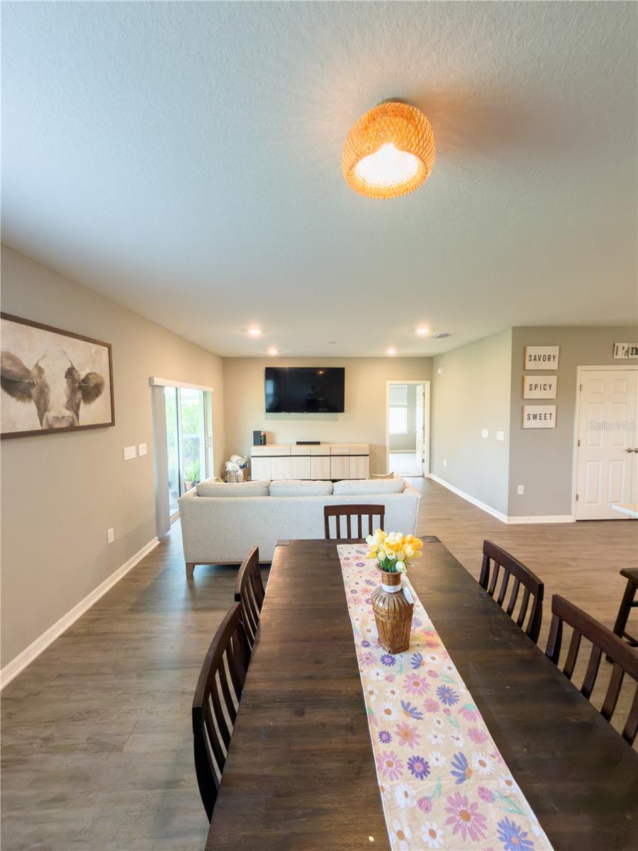 16113 67TH CT E