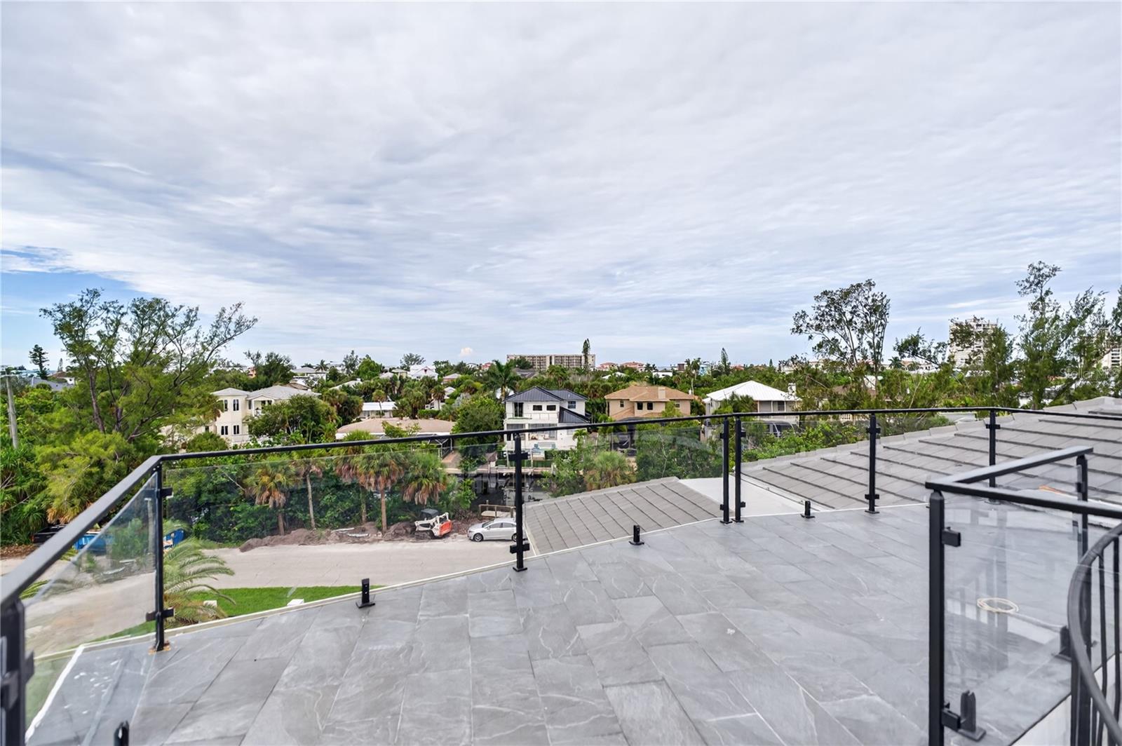 539 AVENIDA DEL NORTE