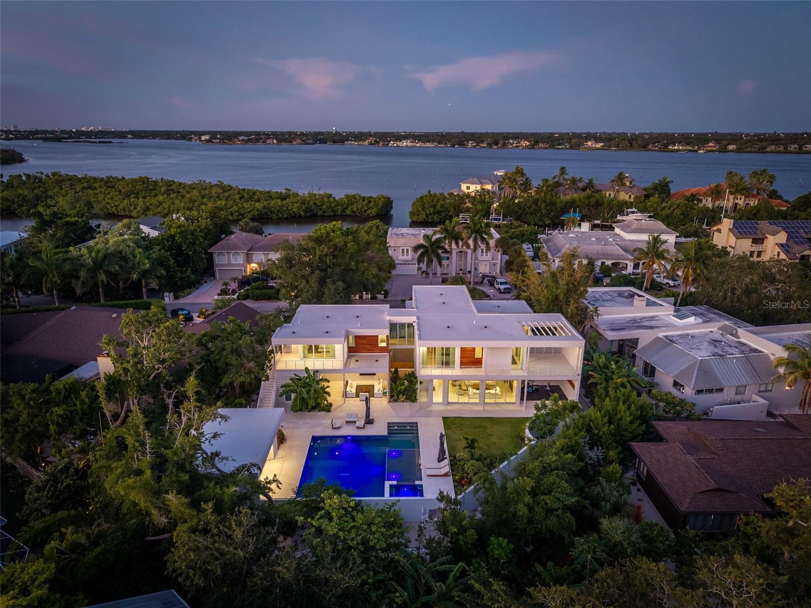 1355 ROBERTS BAY LN