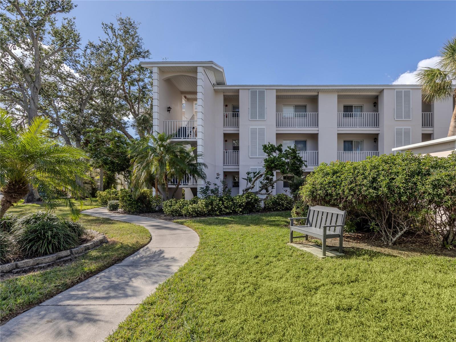 437 CERROMAR LN #312