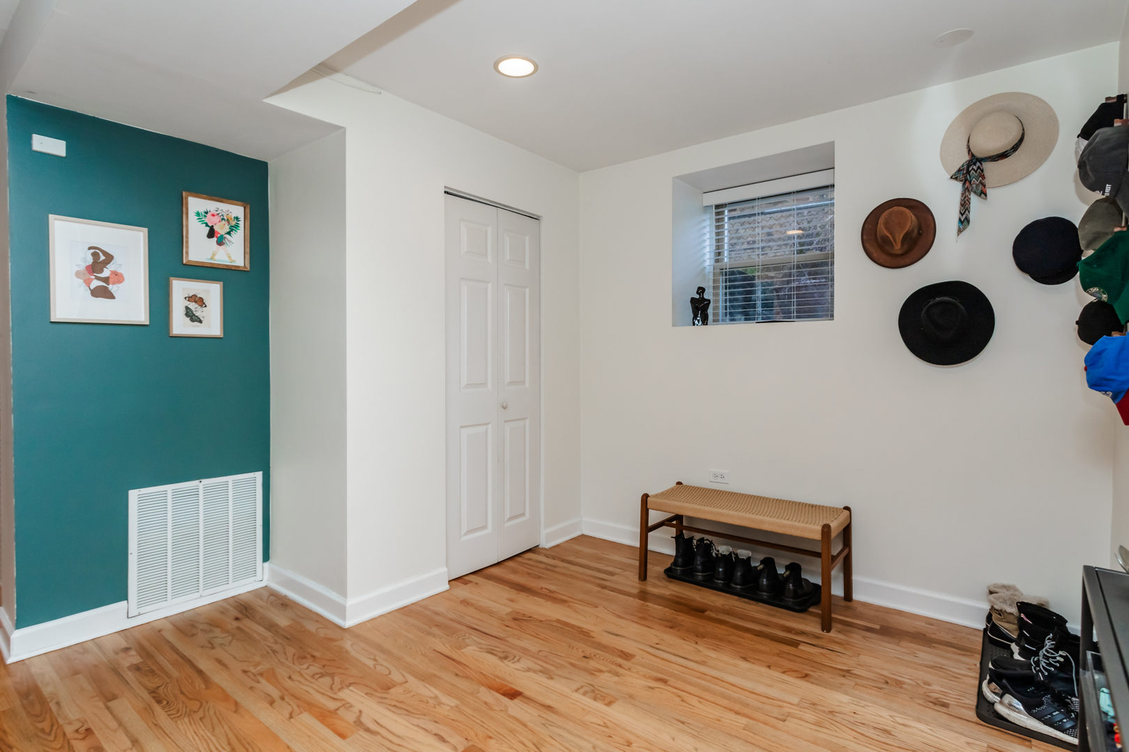 2627 N Kimball Avenue Unit: GA