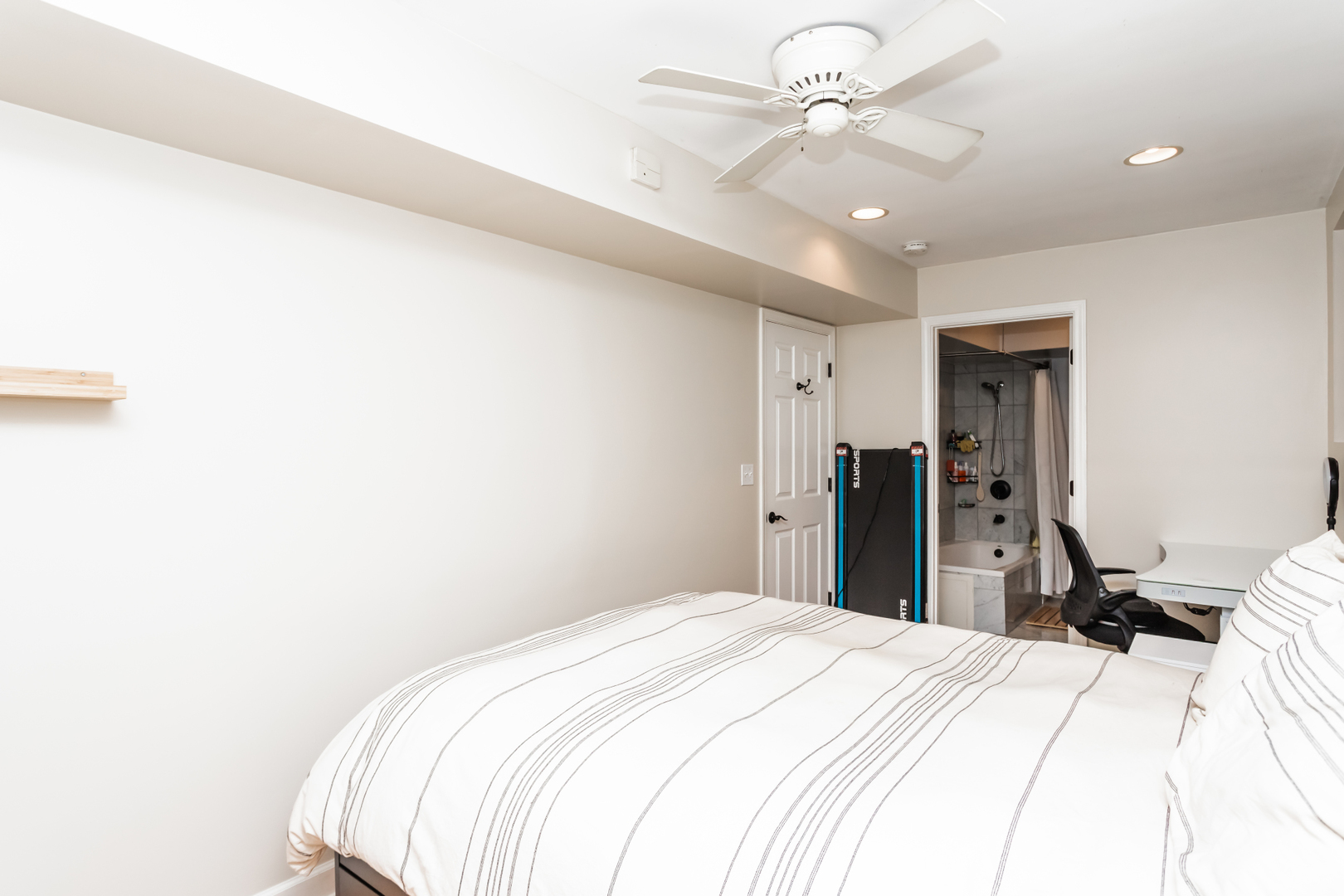 2627 N Kimball Avenue Unit: GA