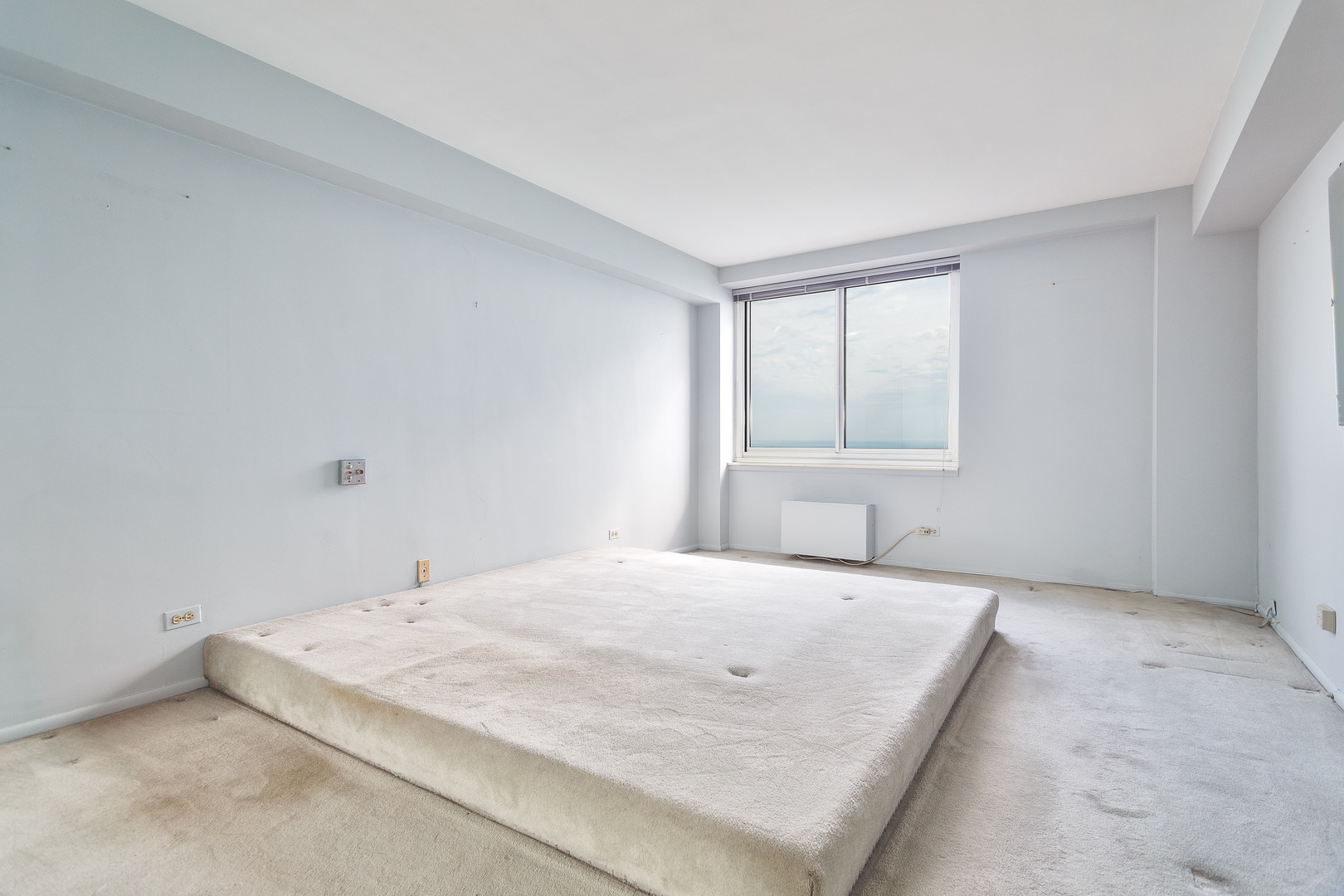 1440 N Lake Shore Drive Unit: 25G