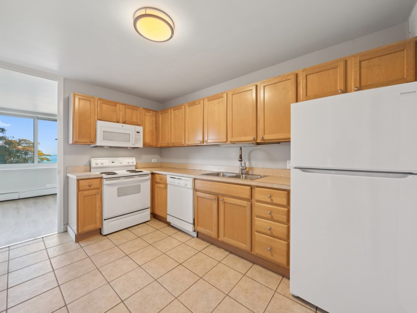 1440 N Lake Shore Drive Unit: 3H