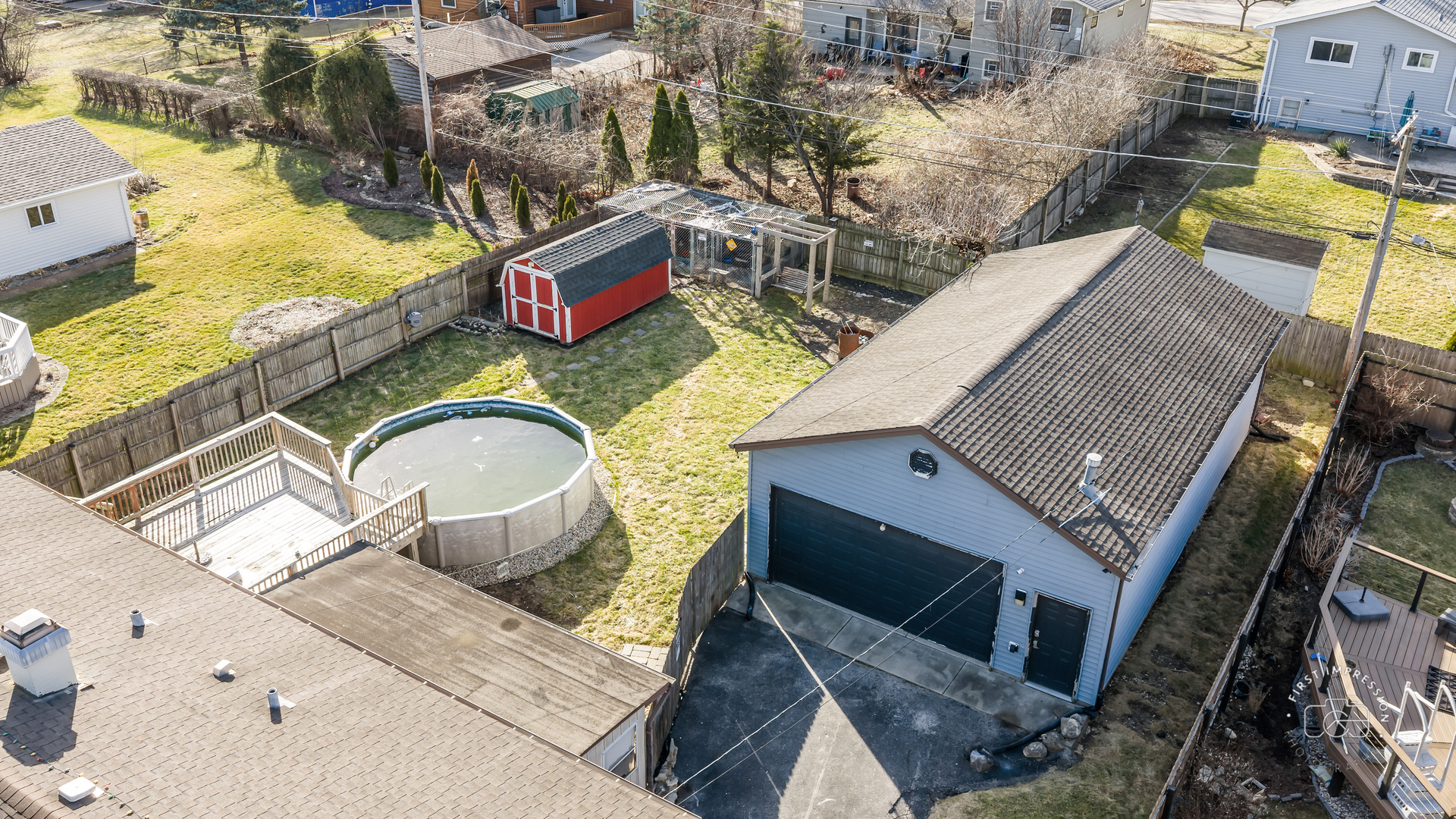 563 Hitchcock Avenue