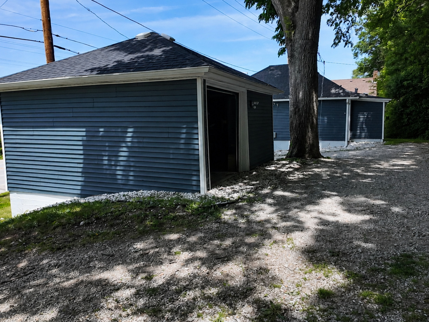 365 New Avenue