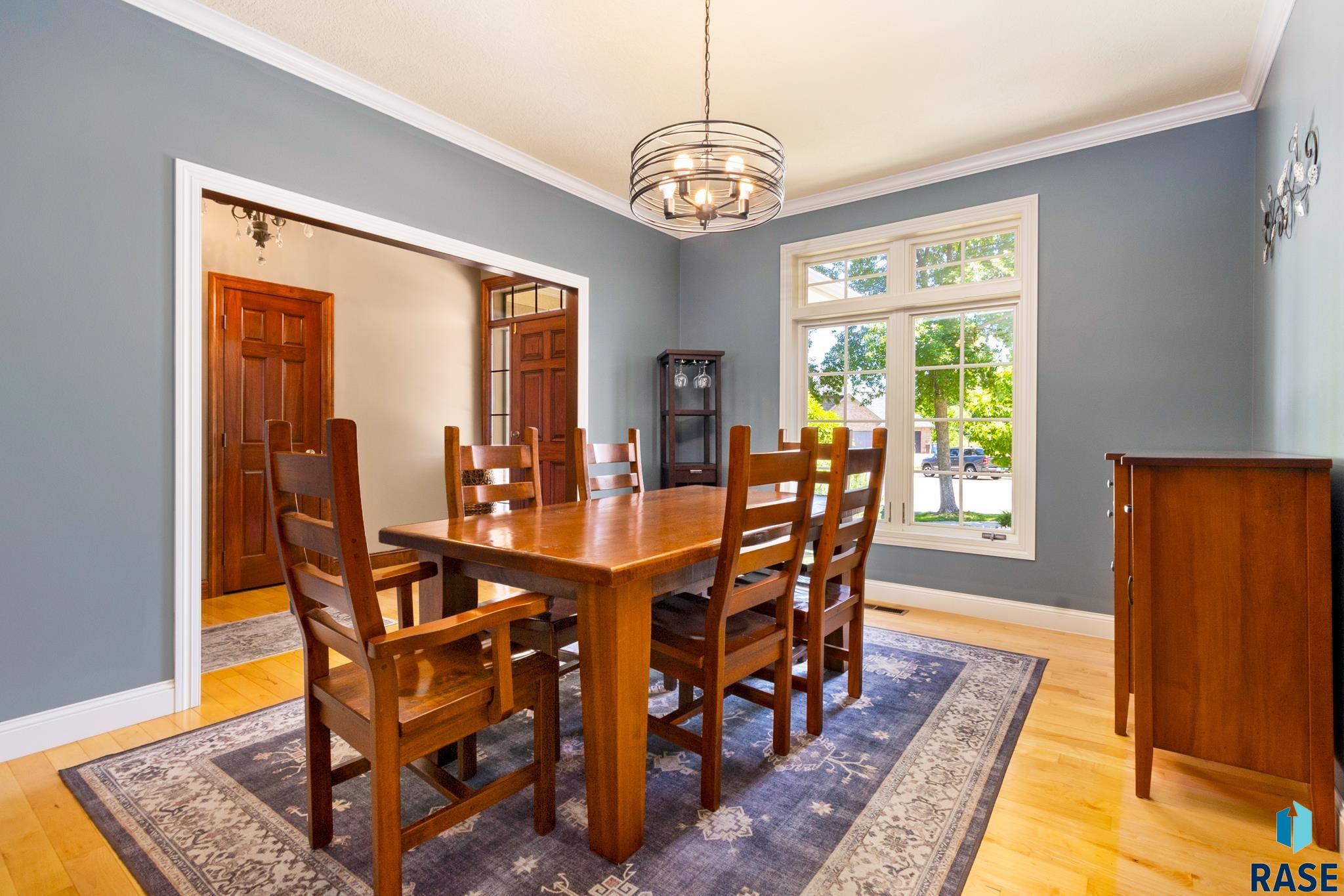 5609 S Shadow Ridge Cir