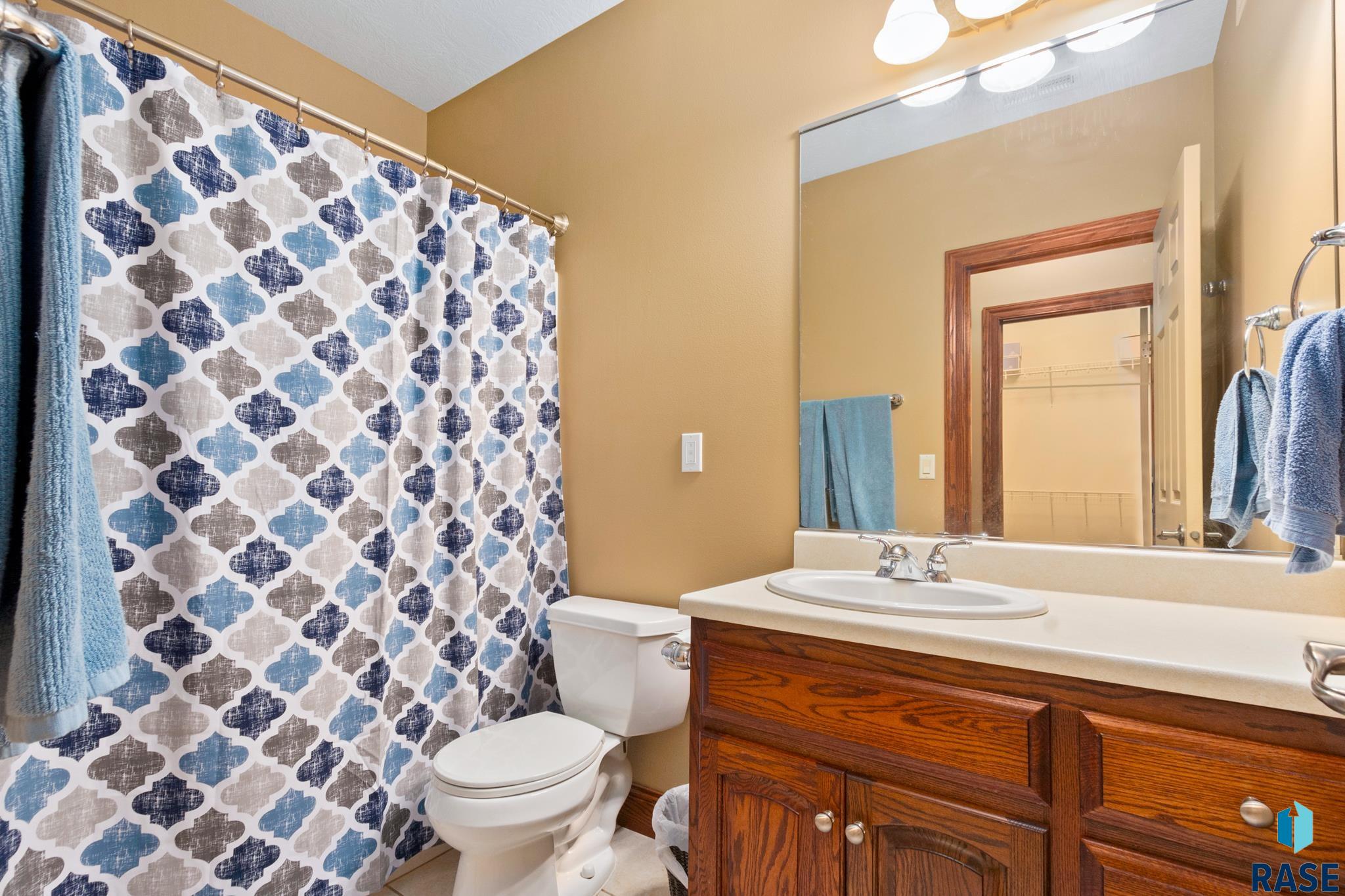 5609 S Shadow Ridge Cir