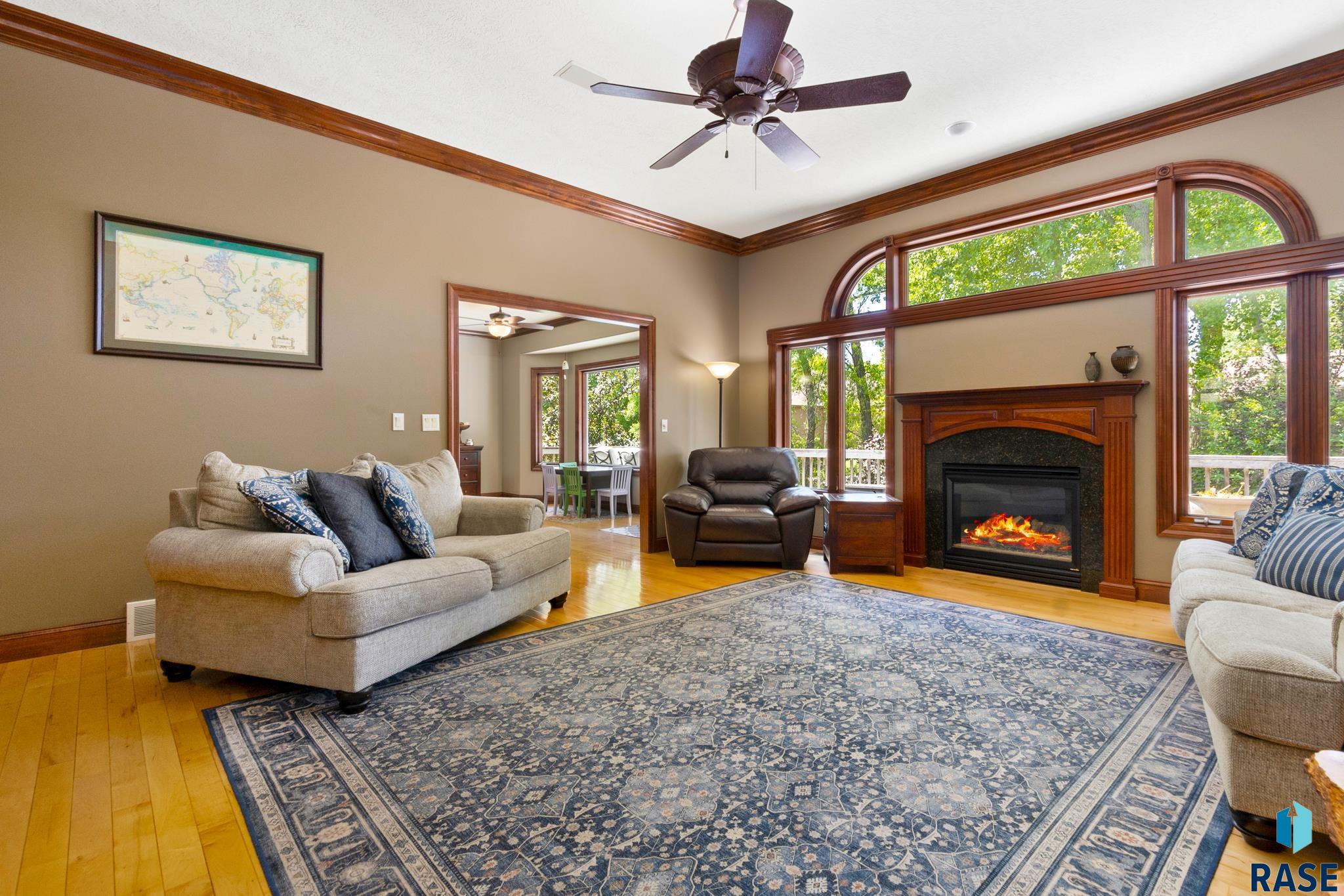 5609 S Shadow Ridge Cir