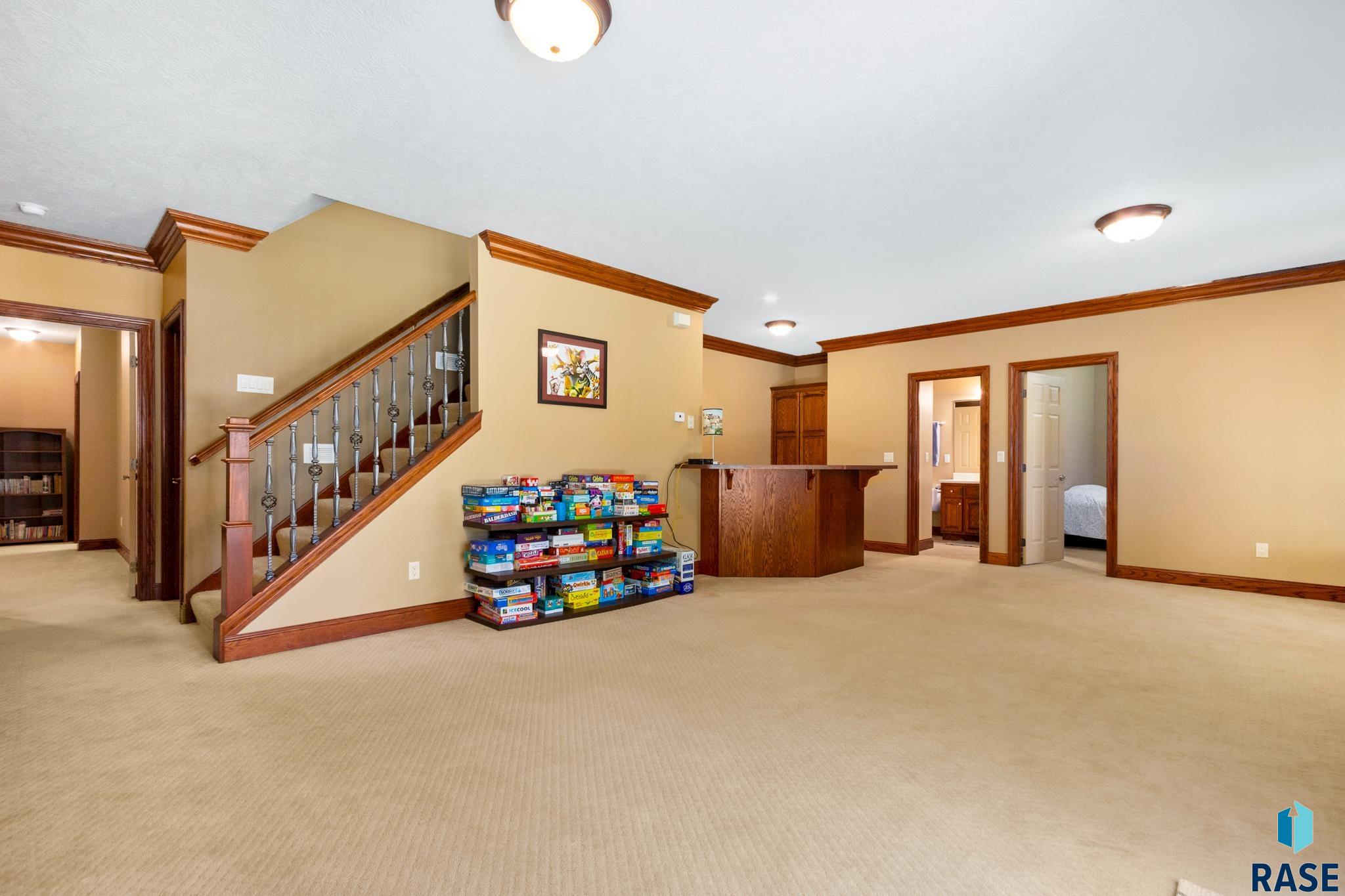 5609 S Shadow Ridge Cir