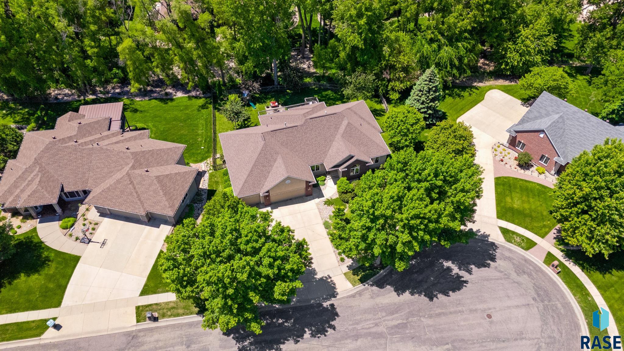 5609 S Shadow Ridge Cir