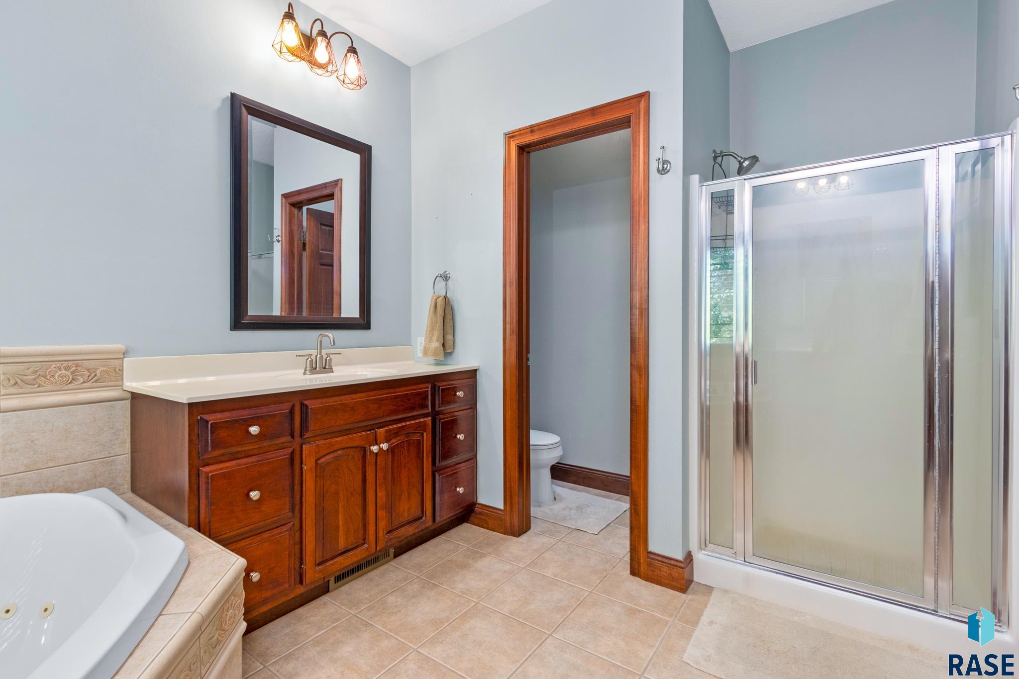 5609 S Shadow Ridge Cir