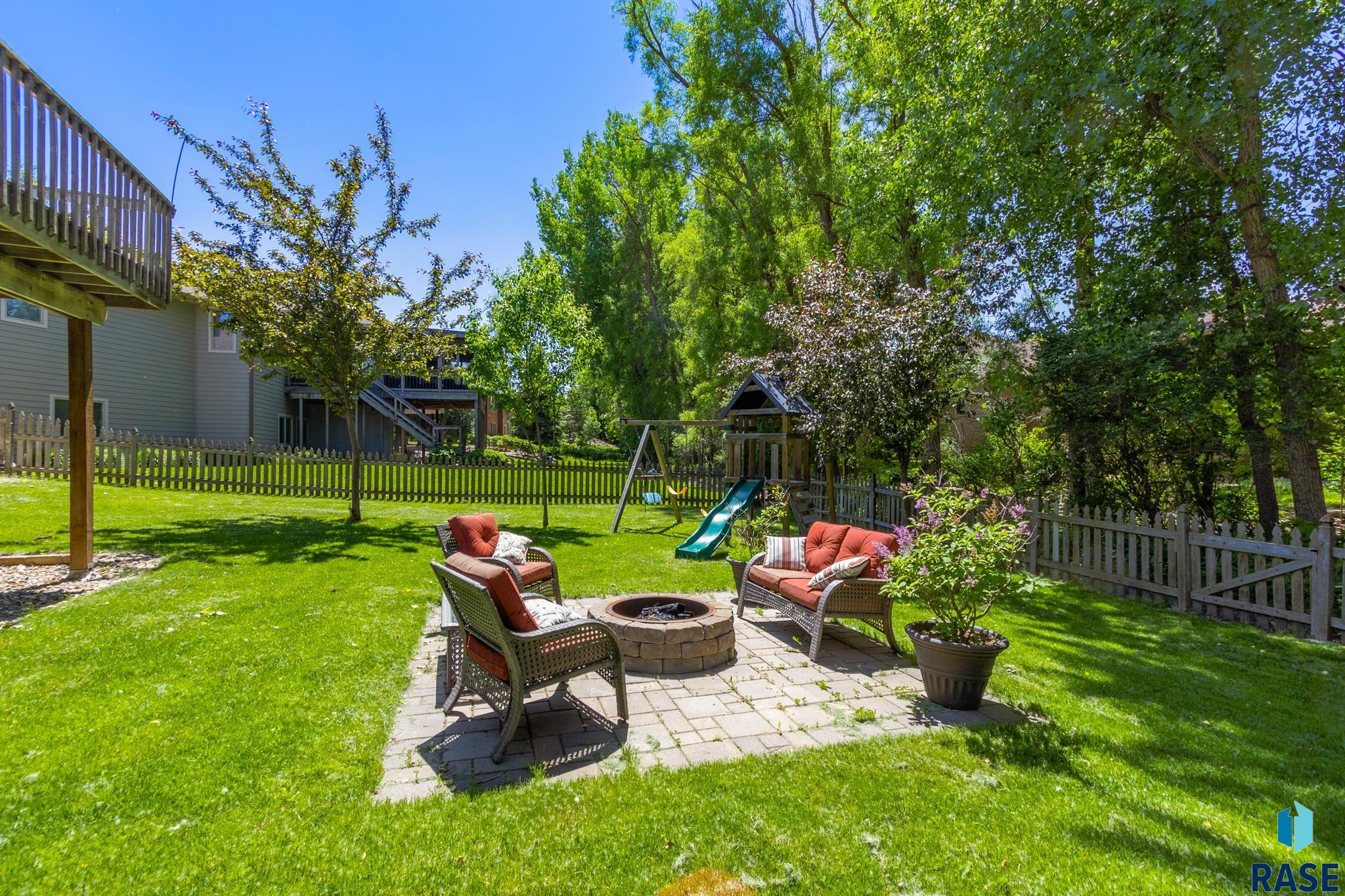5609 S Shadow Ridge Cir