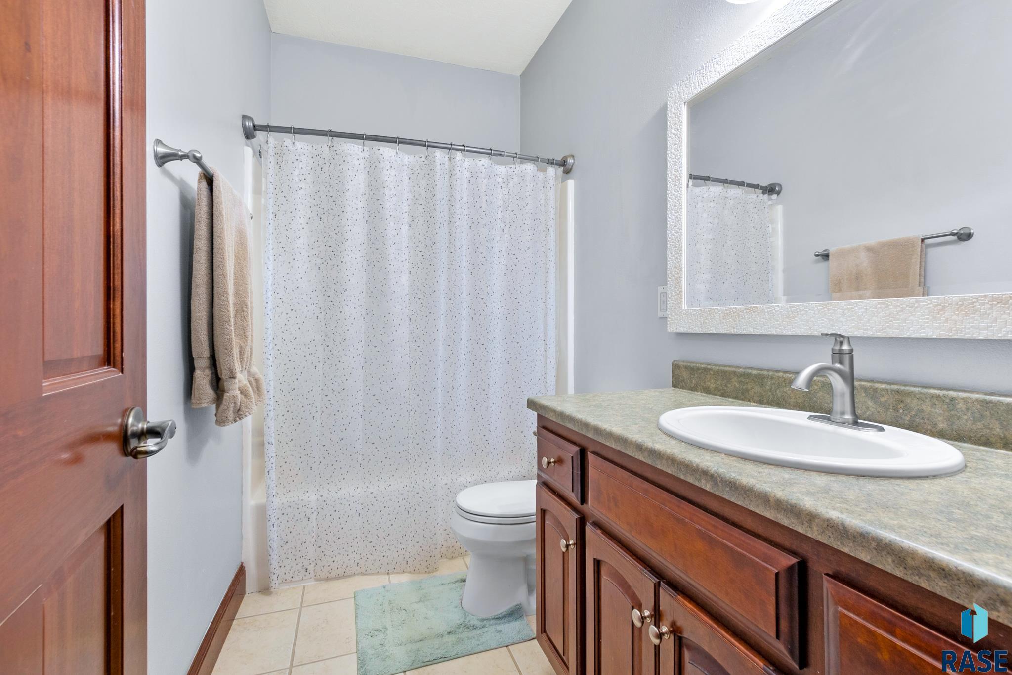 5609 S Shadow Ridge Cir