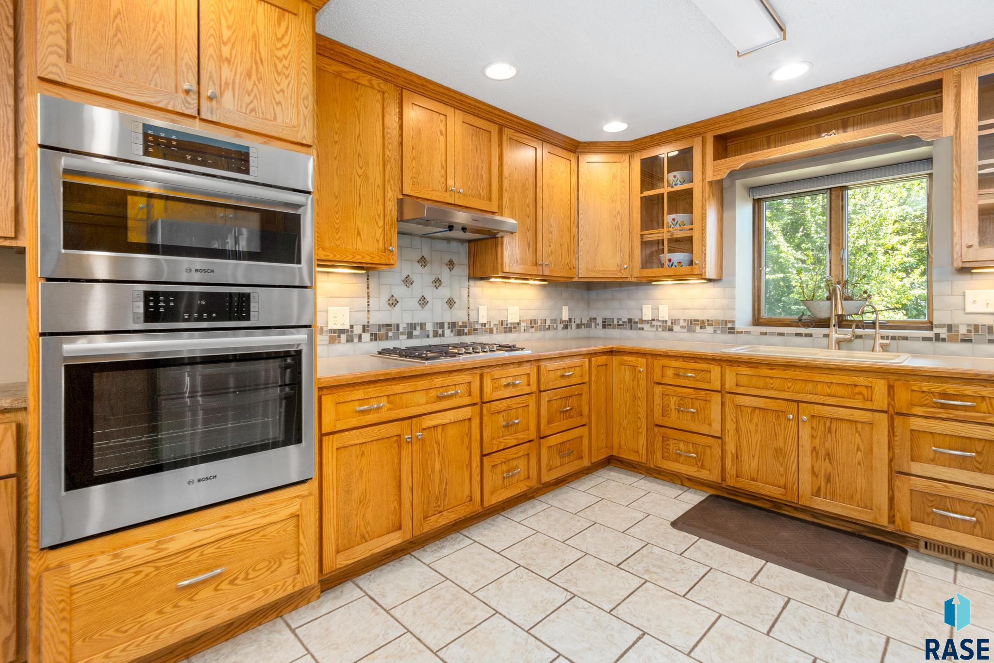 7301 E Palomino Rd