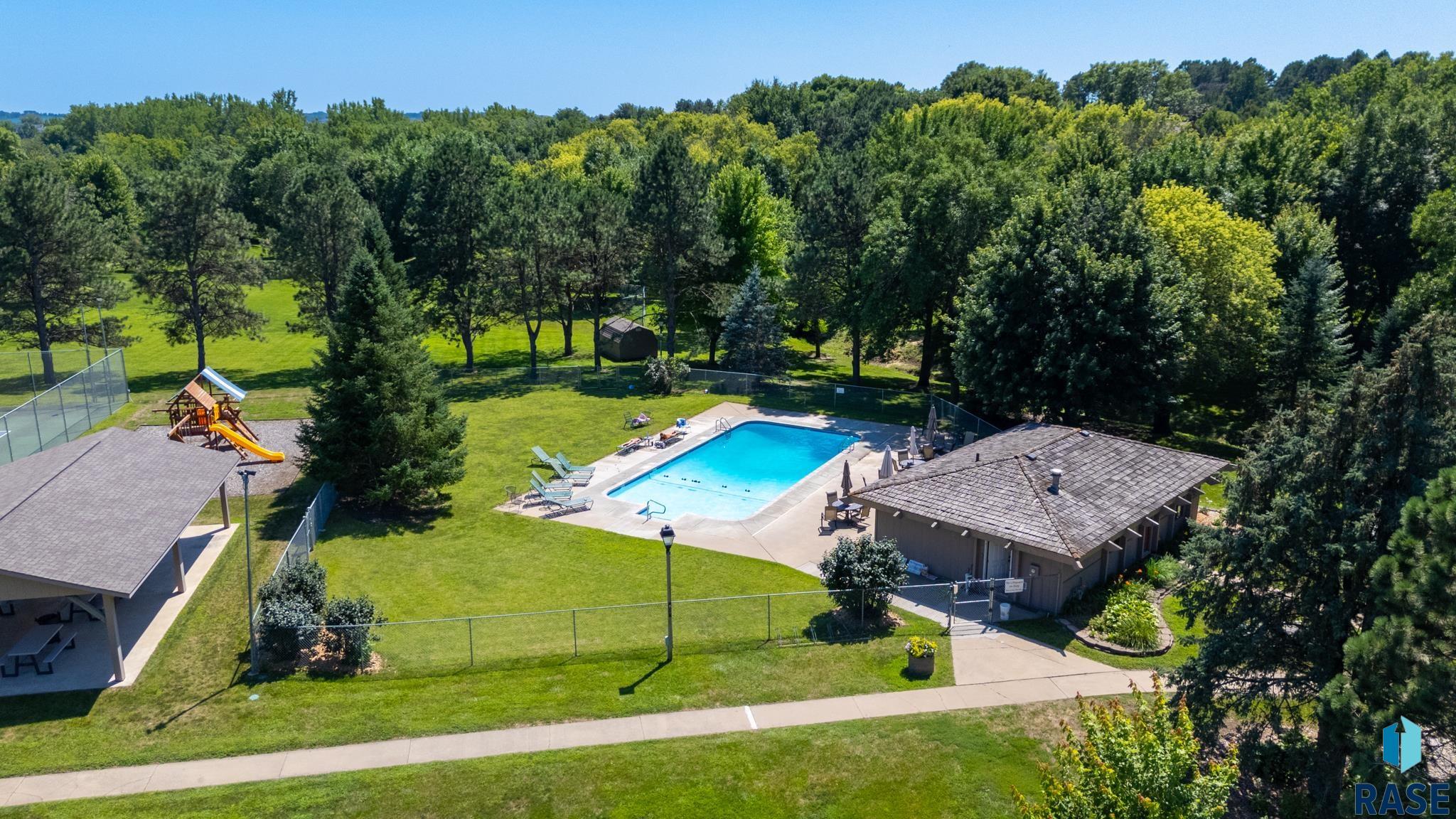 7301 E Palomino Rd